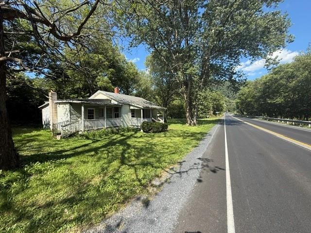 9030 BROCKS GAP RD, FULKS RUN, Virginia 22830, 3 Bedrooms Bedrooms, ,1 BathroomBathrooms,Residential,9030 BROCKS GAP RD,682657 MLS # 682657 9030 BROCKS GAP RD, FULKS RUN, Virginia 22830, 3 Bedrooms Bedrooms, ,1 BathroomBathrooms,Residential,9030 BROCKS GAP RD,682657 MLS # 682657