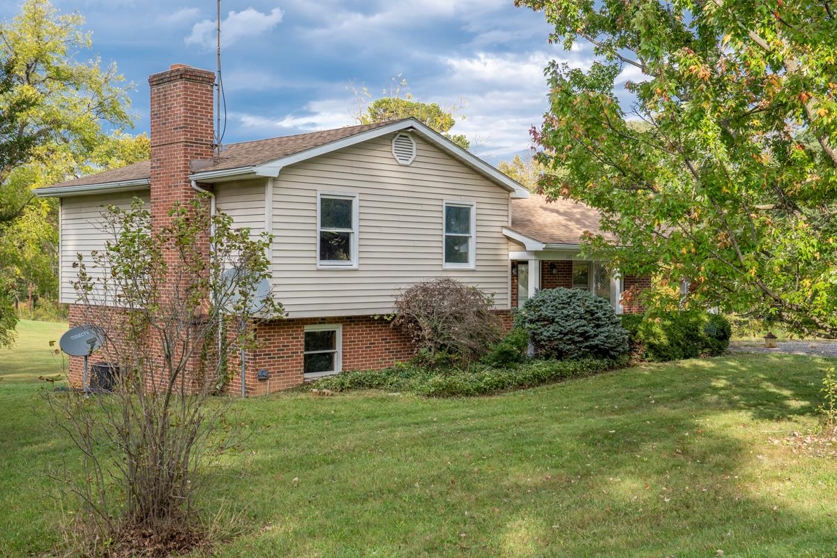 267 MT PISGAH RD, MOUNT SIDNEY, Virginia 24467, 3 Bedrooms Bedrooms, ,2 BathroomsBathrooms,Residential,267 MT PISGAH RD,682662 MLS # 682662