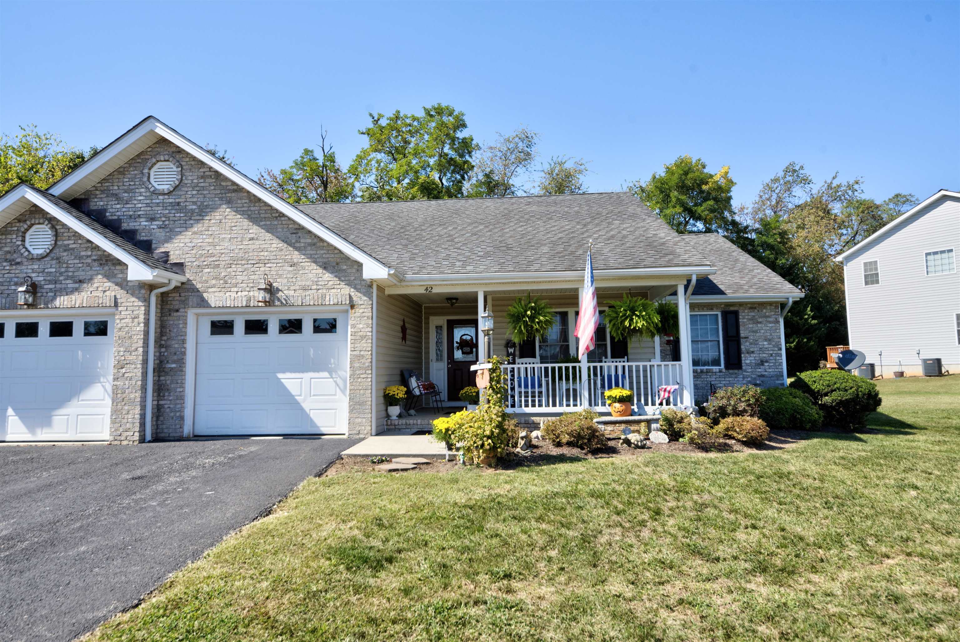 42 MERIWETHER CIR, STUARTS DRAFT, Virginia 24477, 2 Bedrooms Bedrooms, ,2 BathroomsBathrooms,Residential,42 MERIWETHER CIR,682663 MLS # 682663 42 MERIWETHER CIR, STUARTS DRAFT, Virginia 24477, 2 Bedrooms Bedrooms, ,2 BathroomsBathrooms,Residential,42 MERIWETHER CIR,682663 MLS # 682663