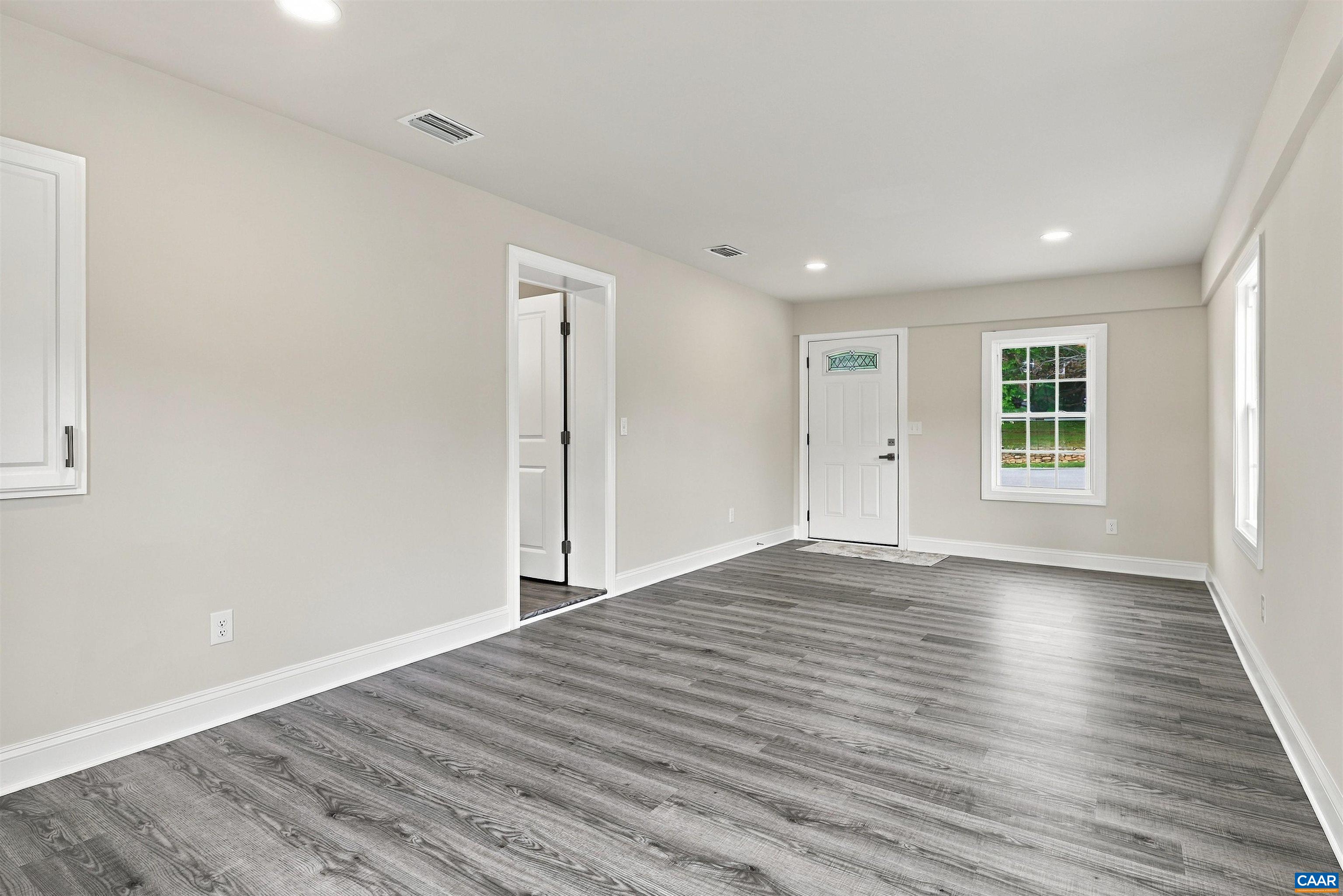 1601 CEDAR HILL RD, CHARLOTTESVILLE, Virginia 22901, 6 Bedrooms Bedrooms, ,4 BathroomsBathrooms,Residential,1601 CEDAR HILL RD,682664 MLS # 682664 1601 CEDAR HILL RD, CHARLOTTESVILLE, Virginia 22901, 6 Bedrooms Bedrooms, ,4 BathroomsBathrooms,Residential,1601 CEDAR HILL RD,682664 MLS # 682664