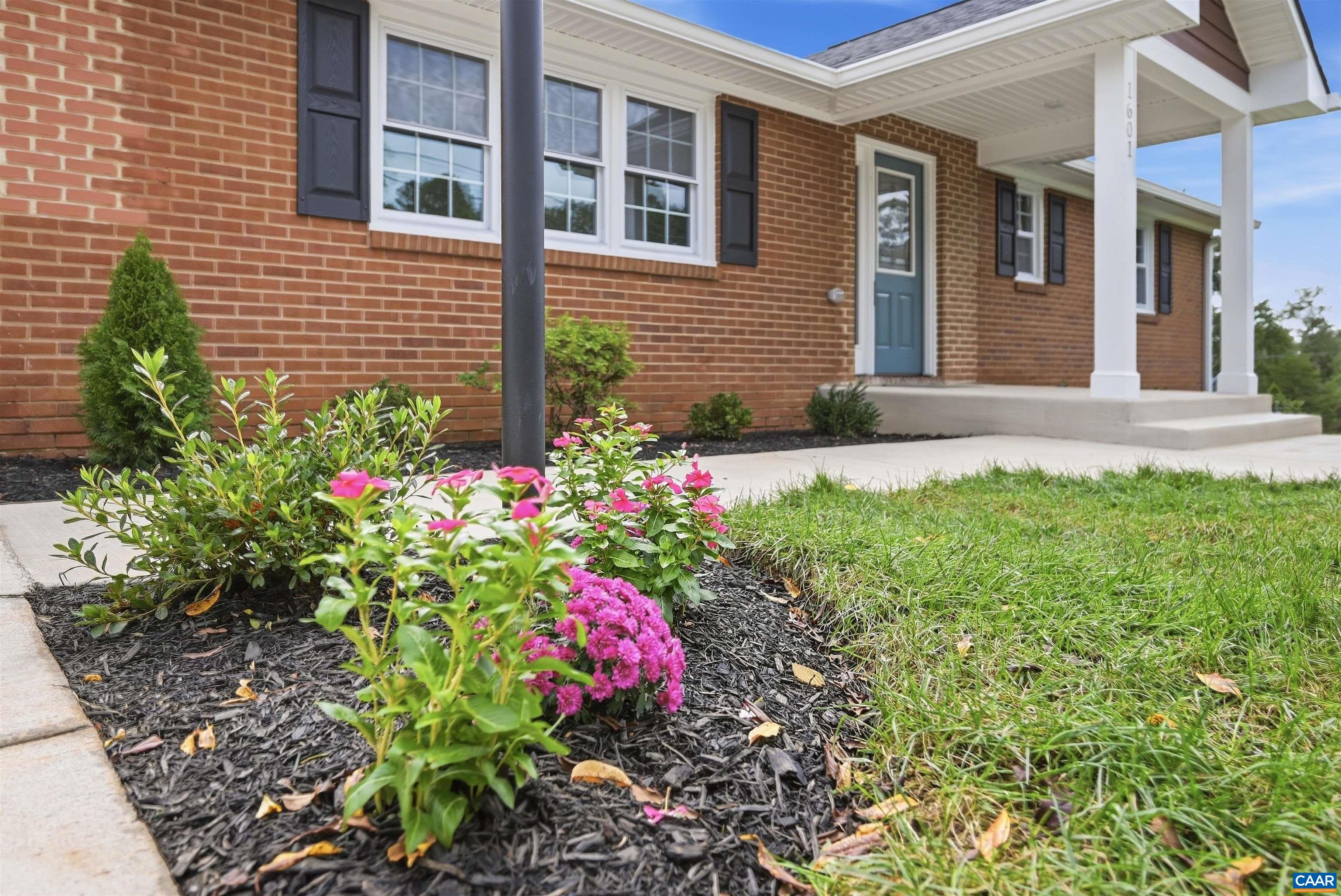 1601 CEDAR HILL RD, CHARLOTTESVILLE, Virginia 22901, 6 Bedrooms Bedrooms, ,4 BathroomsBathrooms,Residential,1601 CEDAR HILL RD,682664 MLS # 682664 1601 CEDAR HILL RD, CHARLOTTESVILLE, Virginia 22901, 6 Bedrooms Bedrooms, ,4 BathroomsBathrooms,Residential,1601 CEDAR HILL RD,682664 MLS # 682664