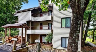 332 DOBIE CONDOS, WINTERGREEN, Virginia 22967, 2 Bedrooms Bedrooms, ,2 BathroomsBathrooms,Residential,332 DOBIE CONDOS,682509 MLS # 682509