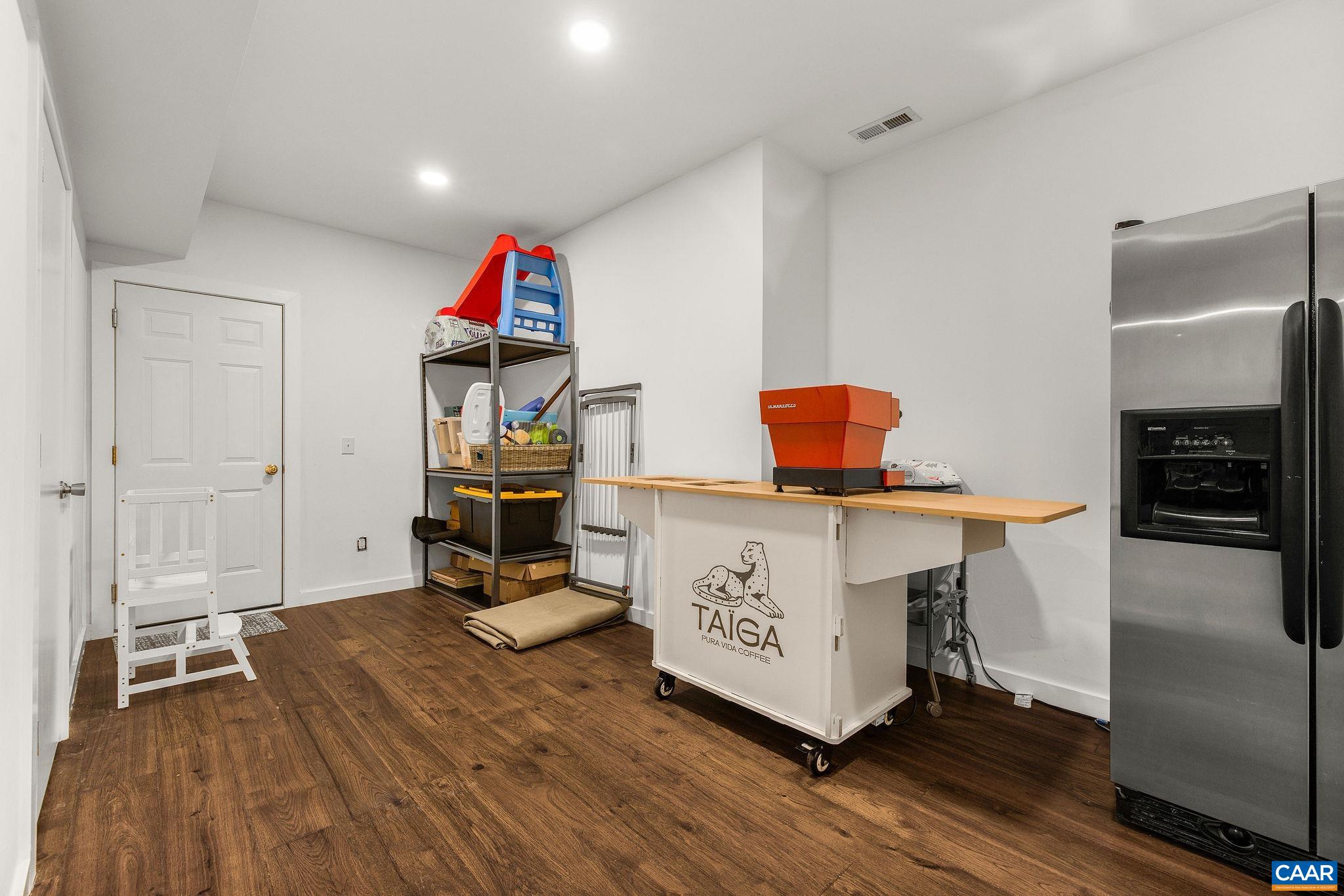 Flex Space for storage, small seating room. Flex Space for storage, small seating room.
