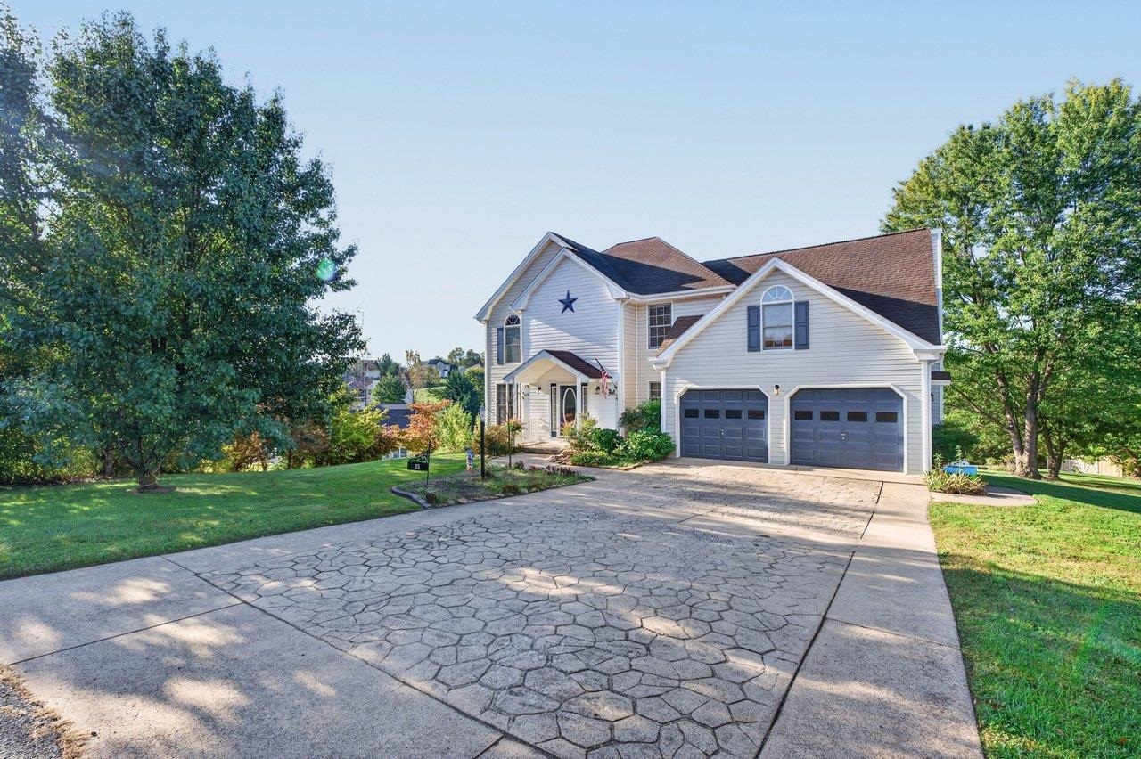 15 MARIE CT, FISHERSVILLE, Virginia 22939, 4 Bedrooms Bedrooms, ,2 BathroomsBathrooms,Residential,15 MARIE CT,682667 MLS # 682667