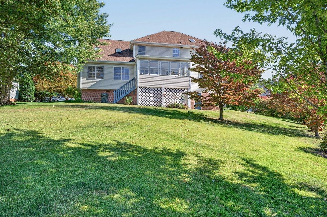15 MARIE CT, FISHERSVILLE, Virginia 22939, 4 Bedrooms Bedrooms, ,2 BathroomsBathrooms,Residential,15 MARIE CT,682667 MLS # 682667