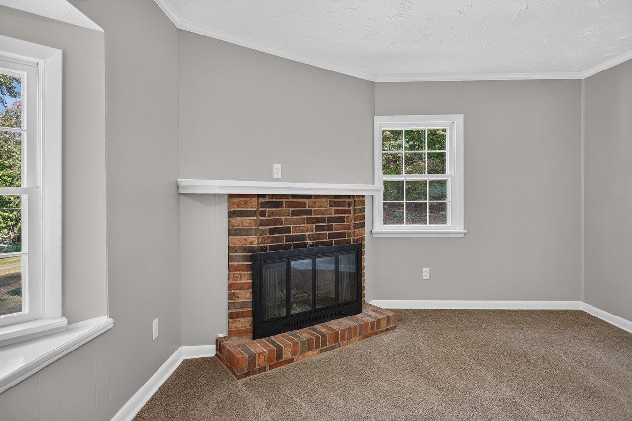 7499 OTTOBINE RD, DAYTON, Virginia 22821, 4 Bedrooms Bedrooms, ,1 BathroomBathrooms,Residential,7499 OTTOBINE RD,682668 MLS # 682668