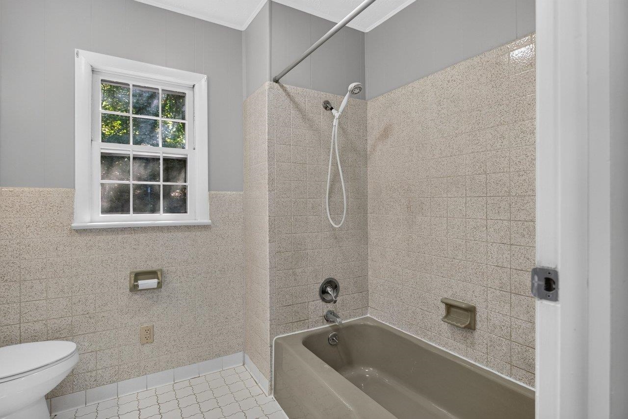 7499 OTTOBINE RD, DAYTON, Virginia 22821, 4 Bedrooms Bedrooms, ,1 BathroomBathrooms,Residential,7499 OTTOBINE RD,682668 MLS # 682668