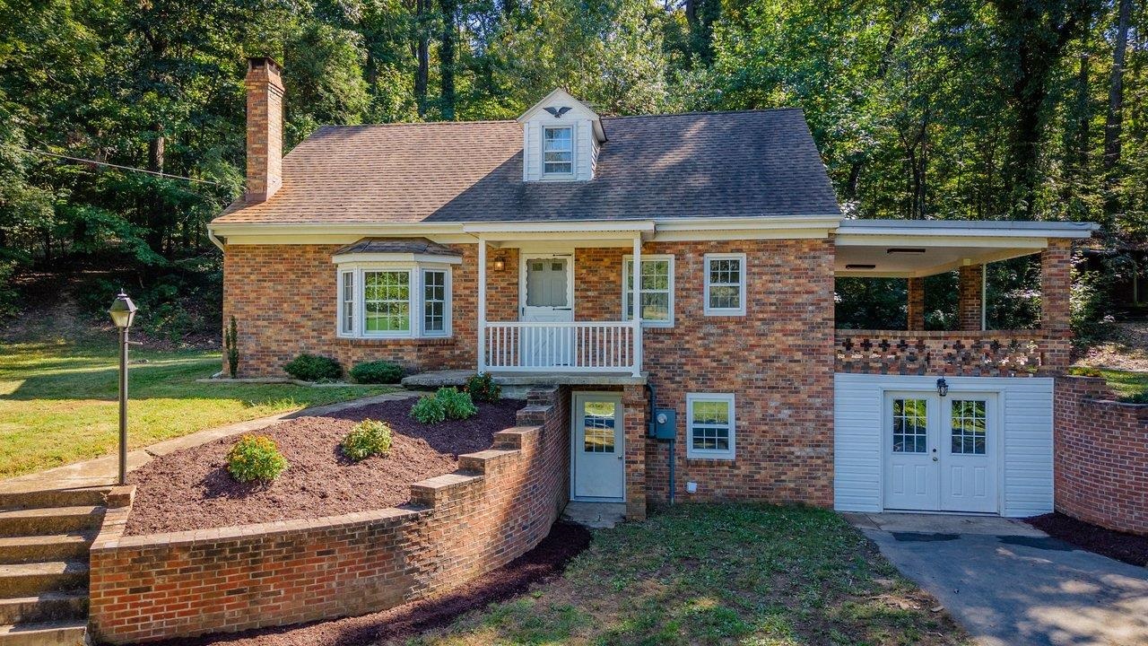 7499 OTTOBINE RD, DAYTON, Virginia 22821, 4 Bedrooms Bedrooms, ,1 BathroomBathrooms,Residential,7499 OTTOBINE RD,682668 MLS # 682668