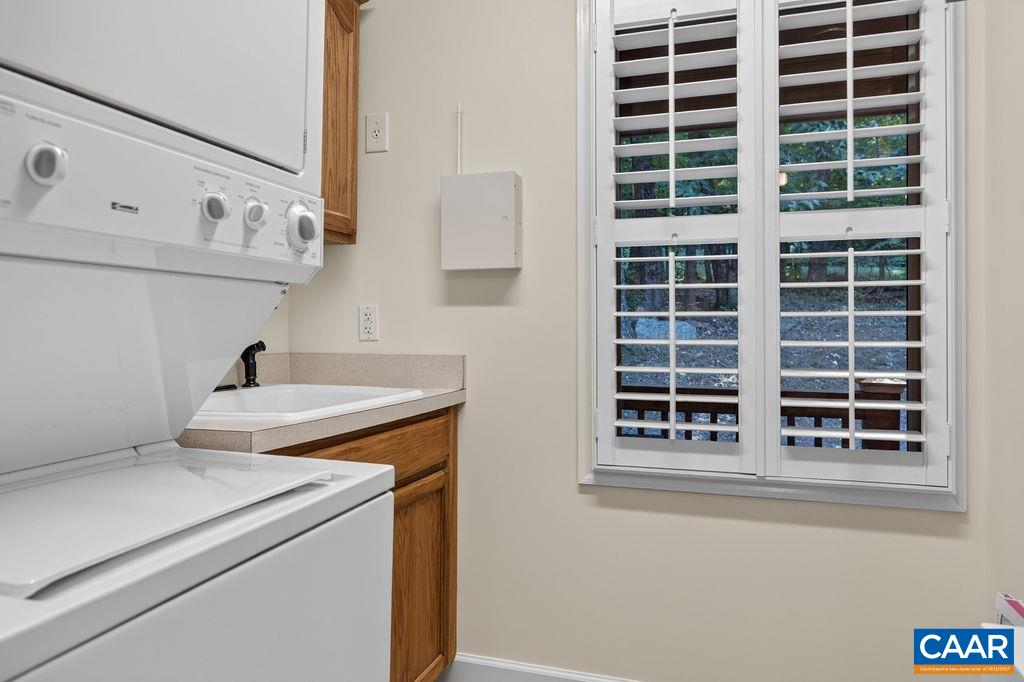 926 BLUE RIDGE DR, WINTERGREEN RESORT, Virginia 22967, 3 Bedrooms Bedrooms, ,2 BathroomsBathrooms,Residential,926 BLUE RIDGE DR,682670 MLS # 682670 926 BLUE RIDGE DR, WINTERGREEN RESORT, Virginia 22967, 3 Bedrooms Bedrooms, ,2 BathroomsBathrooms,Residential,926 BLUE RIDGE DR,682670 MLS # 682670