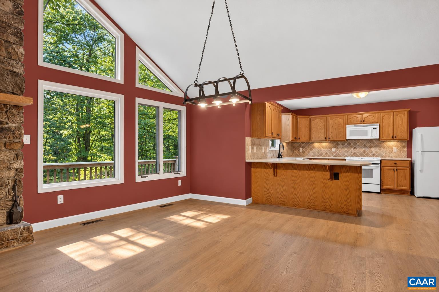 926 BLUE RIDGE DR, WINTERGREEN RESORT, Virginia 22967, 3 Bedrooms Bedrooms, ,2 BathroomsBathrooms,Residential,926 BLUE RIDGE DR,682670 MLS # 682670 926 BLUE RIDGE DR, WINTERGREEN RESORT, Virginia 22967, 3 Bedrooms Bedrooms, ,2 BathroomsBathrooms,Residential,926 BLUE RIDGE DR,682670 MLS # 682670