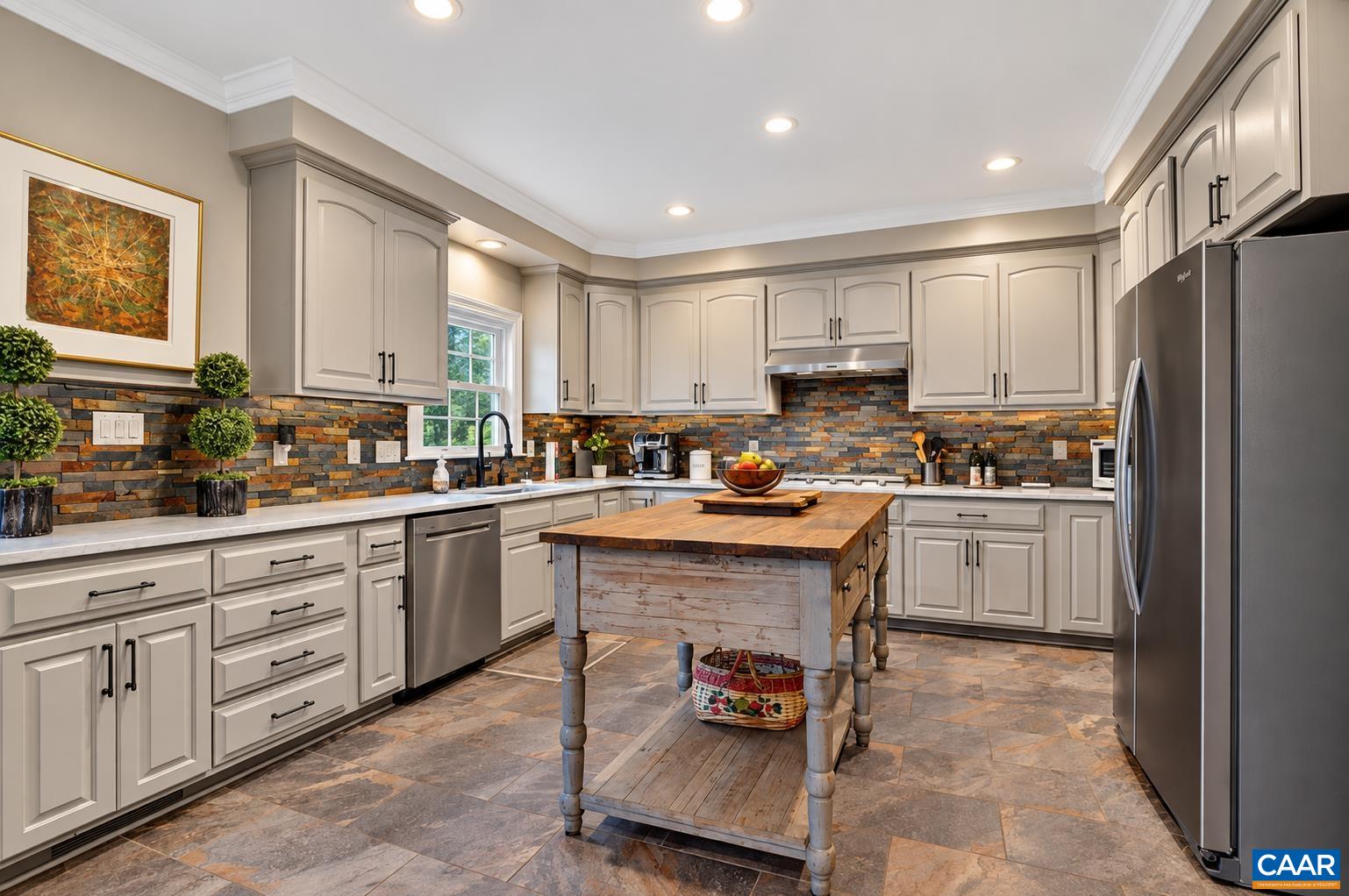 40 SHADOW CREST LN, NELLYSFORD, Virginia 22958, 5 Bedrooms Bedrooms, ,5 BathroomsBathrooms,Residential,40 SHADOW CREST LN,682684 MLS # 682684 40 SHADOW CREST LN, NELLYSFORD, Virginia 22958, 5 Bedrooms Bedrooms, ,5 BathroomsBathrooms,Residential,40 SHADOW CREST LN,682684 MLS # 682684