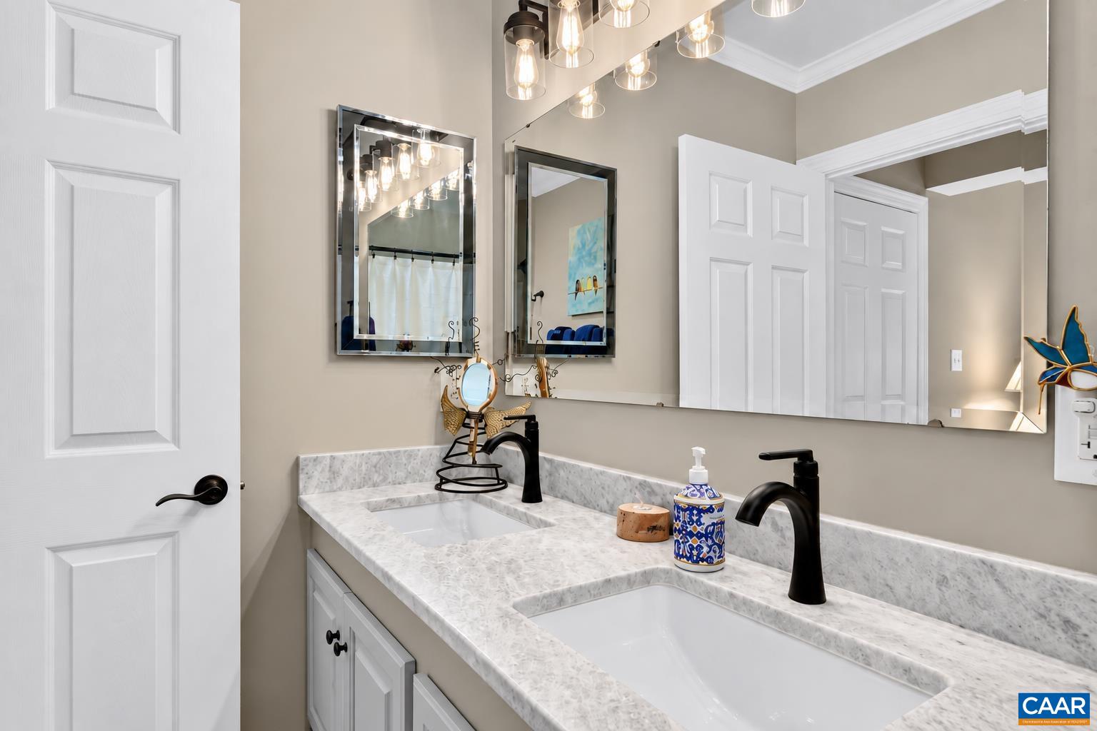 40 SHADOW CREST LN, NELLYSFORD, Virginia 22958, 5 Bedrooms Bedrooms, ,5 BathroomsBathrooms,Residential,40 SHADOW CREST LN,682684 MLS # 682684 40 SHADOW CREST LN, NELLYSFORD, Virginia 22958, 5 Bedrooms Bedrooms, ,5 BathroomsBathrooms,Residential,40 SHADOW CREST LN,682684 MLS # 682684