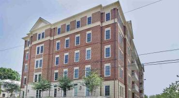 210 NE 10TH ST, CHARLOTTESVILLE, Virginia 22902, 2 Bedrooms Bedrooms, ,2 BathroomsBathrooms,Residential,210 NE 10TH ST,682548 MLS # 682548