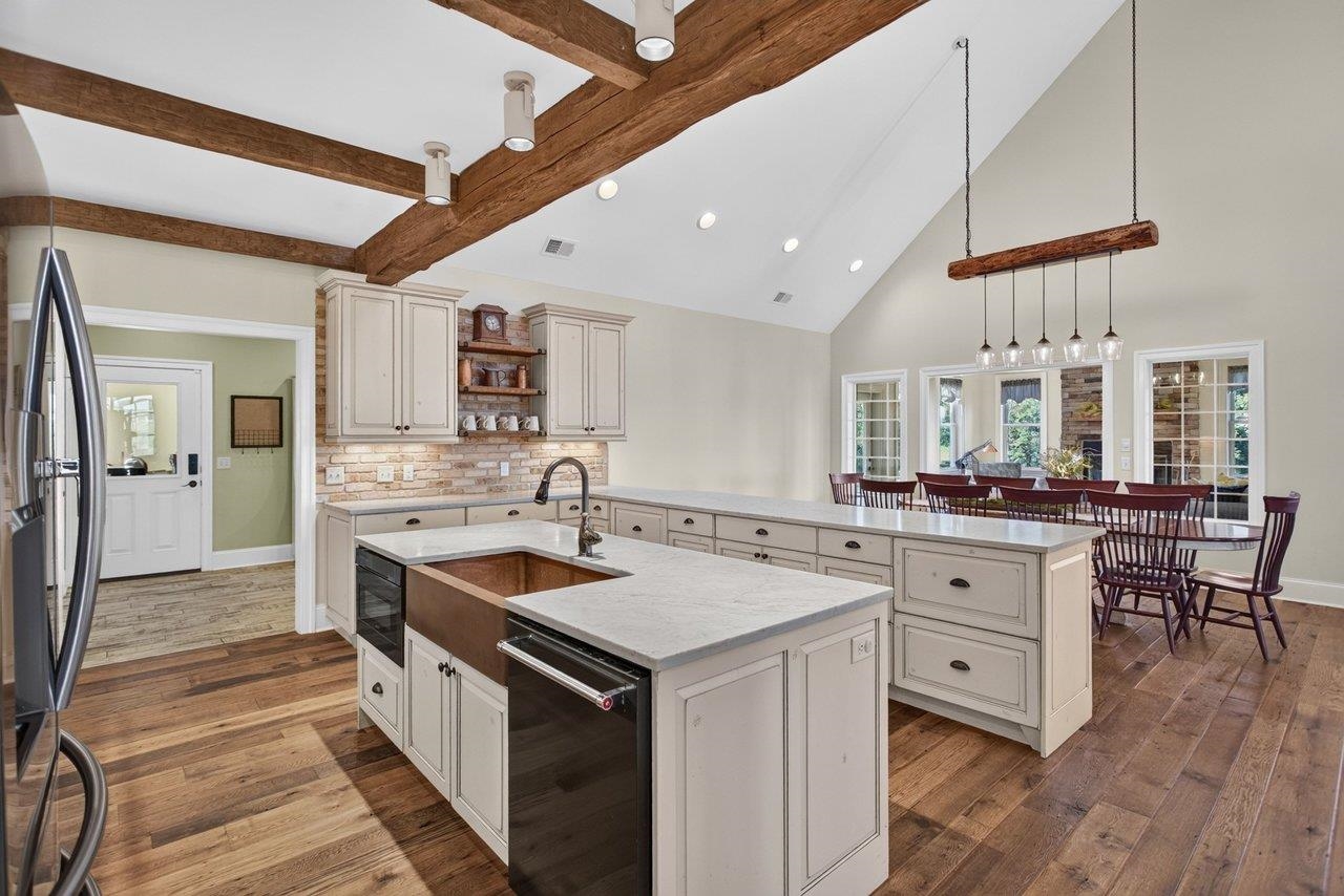 2970 HUNTINGTON SPRINGS DR, ROCKINGHAM, Virginia 22801, 4 Bedrooms Bedrooms, ,3 BathroomsBathrooms,Residential,2970 HUNTINGTON SPRINGS DR,682629 MLS # 682629 2970 HUNTINGTON SPRINGS DR, ROCKINGHAM, Virginia 22801, 4 Bedrooms Bedrooms, ,3 BathroomsBathrooms,Residential,2970 HUNTINGTON SPRINGS DR,682629 MLS # 682629