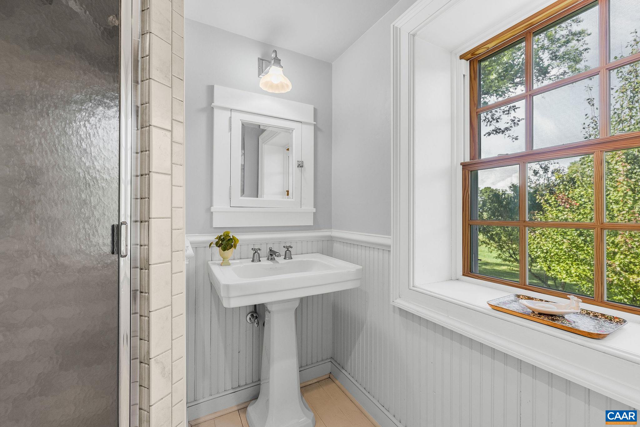7810 ALBEVANNA SPRING RD, SCOTTSVILLE, Virginia 24590, 5 Bedrooms Bedrooms, ,3 BathroomsBathrooms,Residential,7810 ALBEVANNA SPRING RD,682681 MLS # 682681