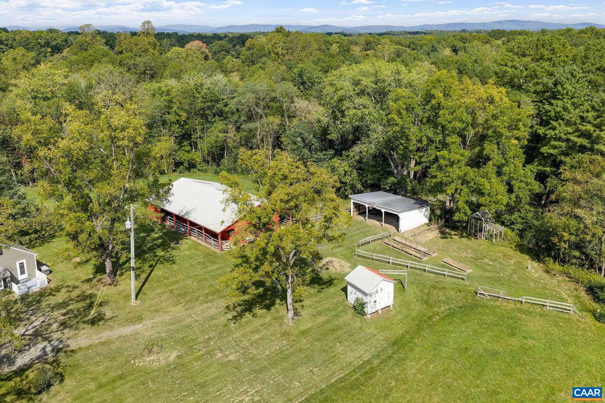 7810 ALBEVANNA SPRING RD, SCOTTSVILLE, Virginia 24590, 5 Bedrooms Bedrooms, ,3 BathroomsBathrooms,Residential,7810 ALBEVANNA SPRING RD,682681 MLS # 682681