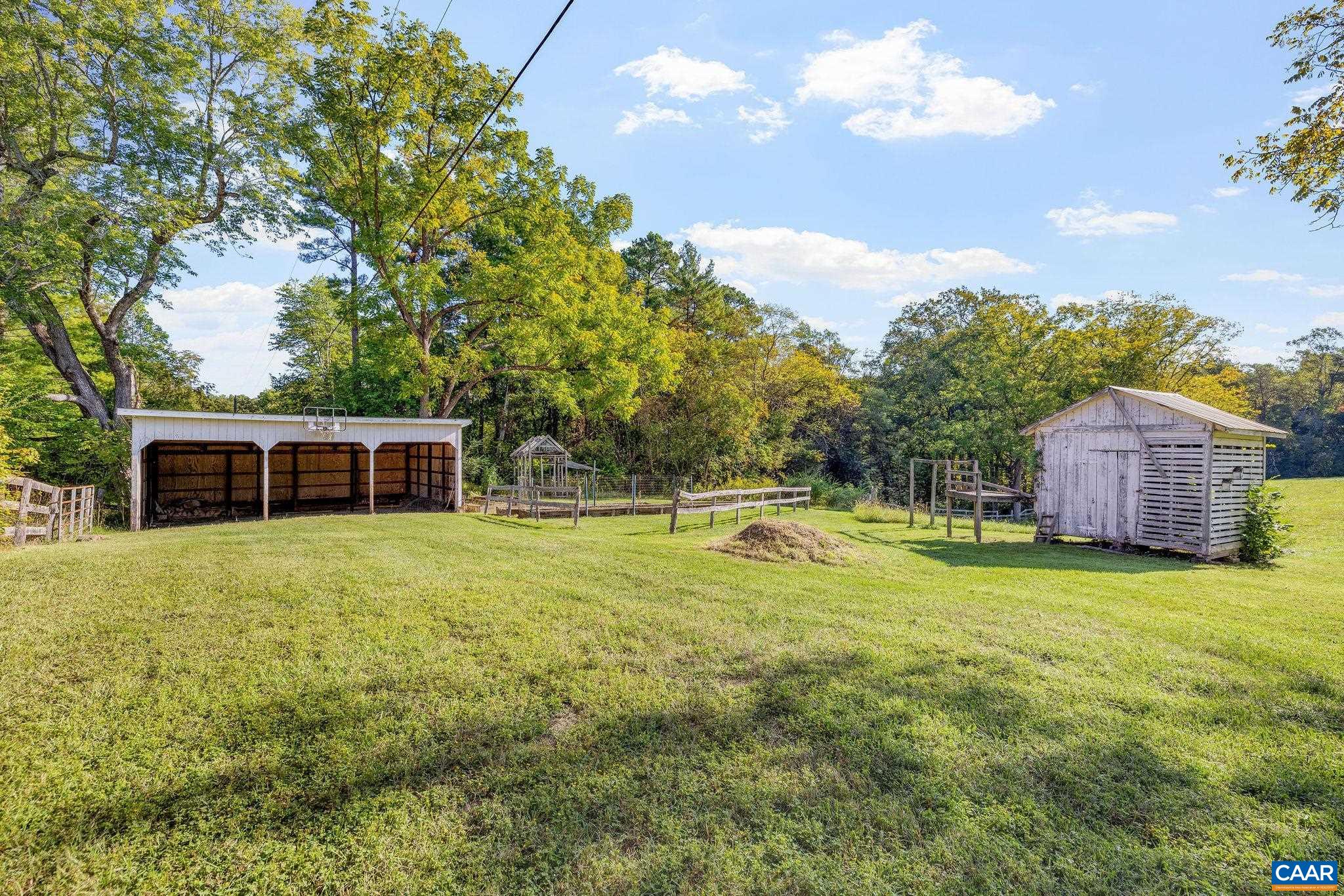 7810 ALBEVANNA SPRING RD, SCOTTSVILLE, Virginia 24590, 5 Bedrooms Bedrooms, ,3 BathroomsBathrooms,Residential,7810 ALBEVANNA SPRING RD,682681 MLS # 682681