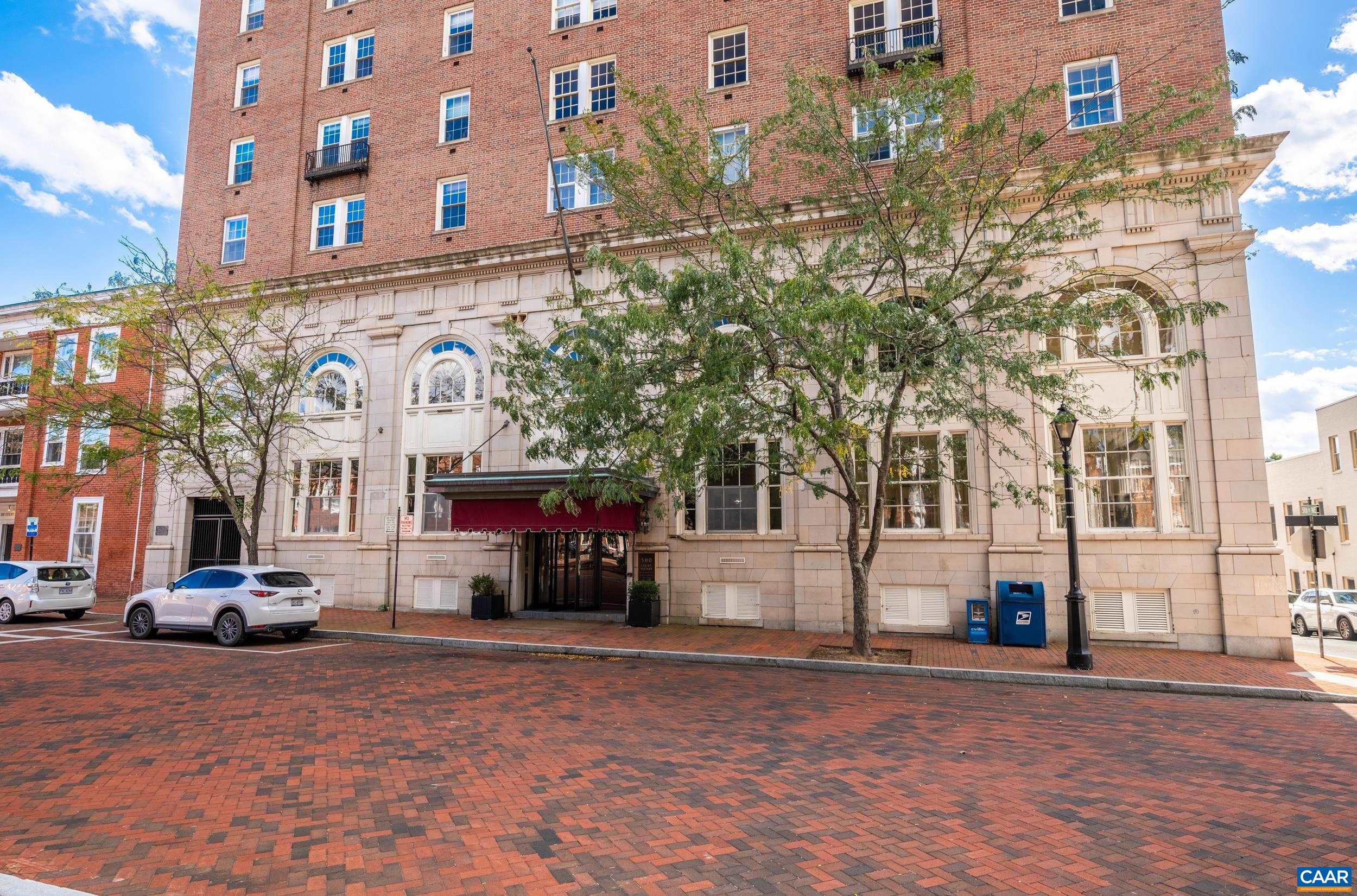 500 COURT SQ, CHARLOTTESVILLE, Virginia 22902, 1 Bedroom Bedrooms, ,1 BathroomBathrooms,Residential,500 COURT SQ,682687 MLS # 682687
