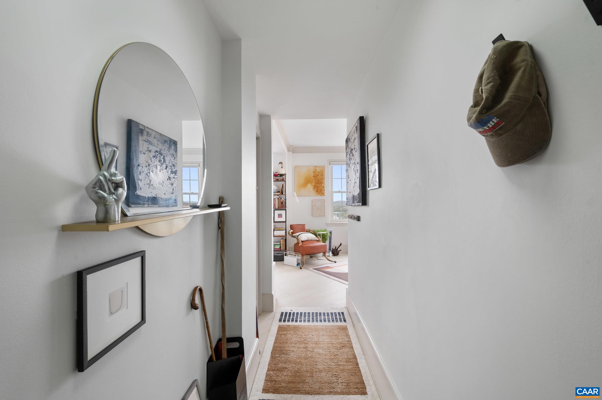 500 COURT SQ, CHARLOTTESVILLE, Virginia 22902, 1 Bedroom Bedrooms, ,1 BathroomBathrooms,Residential,500 COURT SQ,682687 MLS # 682687