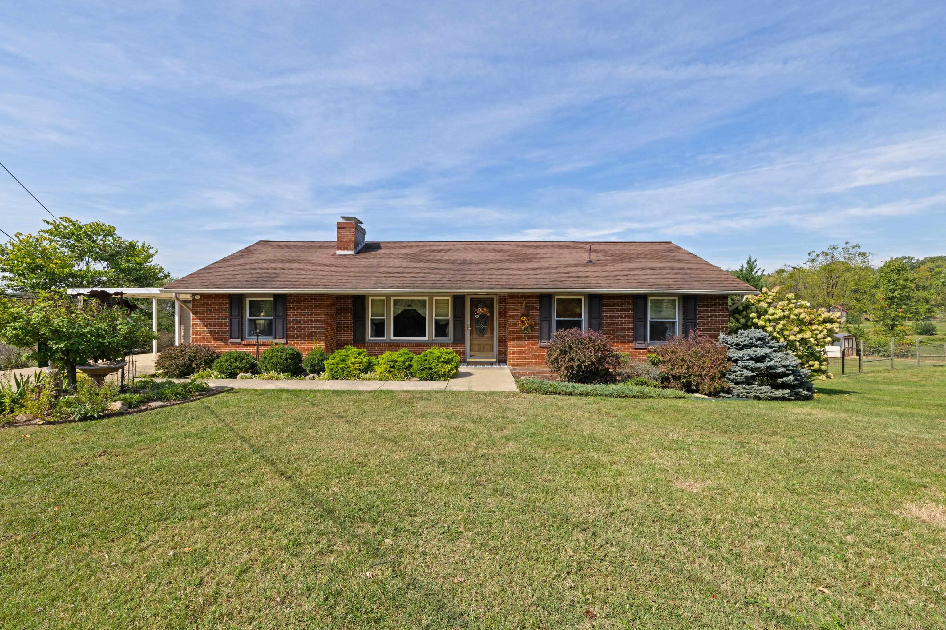 517 OLD WHITE HILL RD, STUARTS DRAFT, Virginia 24477, 3 Bedrooms Bedrooms, ,2 BathroomsBathrooms,Residential,517 OLD WHITE HILL RD,682688 MLS # 682688 517 OLD WHITE HILL RD, STUARTS DRAFT, Virginia 24477, 3 Bedrooms Bedrooms, ,2 BathroomsBathrooms,Residential,517 OLD WHITE HILL RD,682688 MLS # 682688