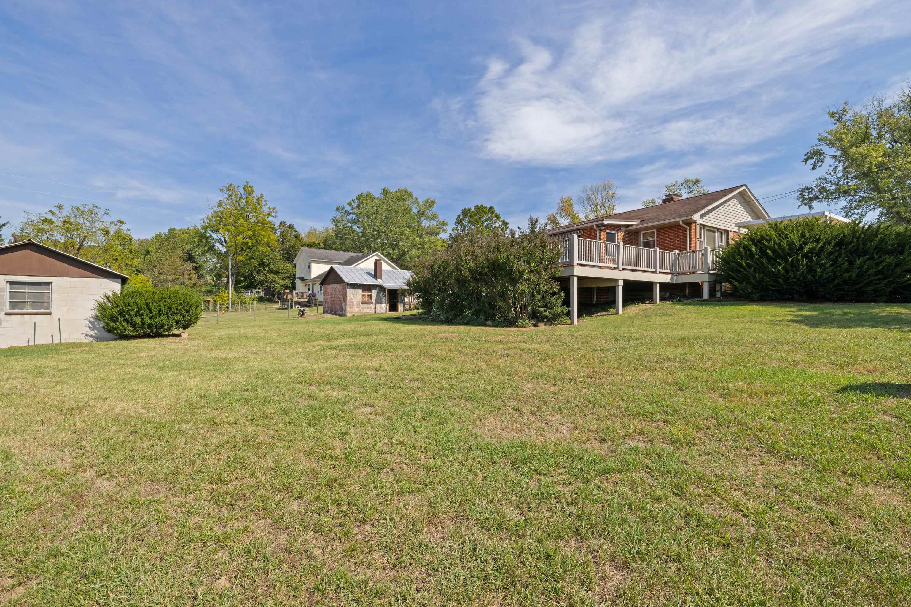 517 OLD WHITE HILL RD, STUARTS DRAFT, Virginia 24477, 3 Bedrooms Bedrooms, ,2 BathroomsBathrooms,Residential,517 OLD WHITE HILL RD,682688 MLS # 682688 517 OLD WHITE HILL RD, STUARTS DRAFT, Virginia 24477, 3 Bedrooms Bedrooms, ,2 BathroomsBathrooms,Residential,517 OLD WHITE HILL RD,682688 MLS # 682688