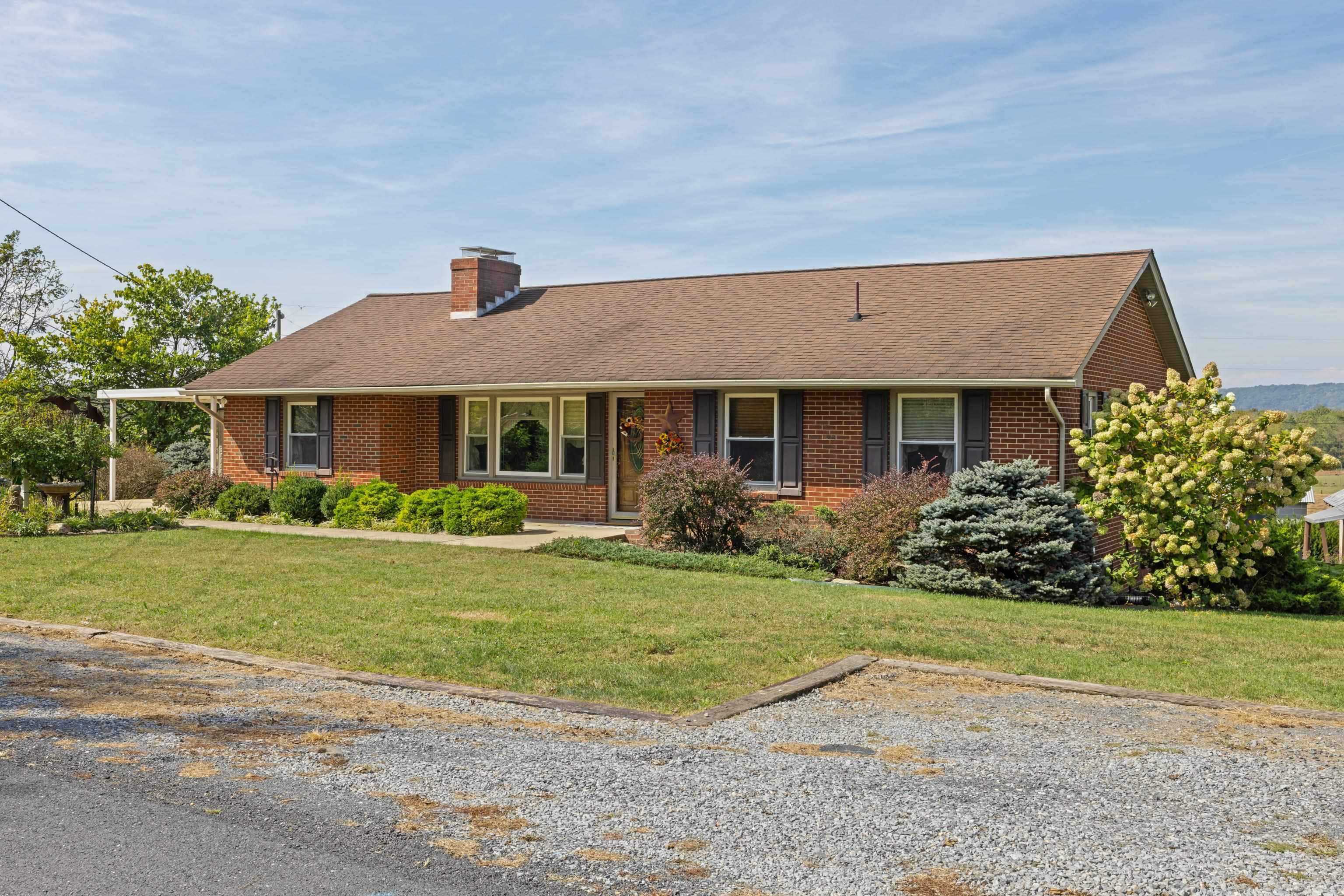 517 OLD WHITE HILL RD, STUARTS DRAFT, Virginia 24477, 3 Bedrooms Bedrooms, ,2 BathroomsBathrooms,Residential,517 OLD WHITE HILL RD,682688 MLS # 682688 517 OLD WHITE HILL RD, STUARTS DRAFT, Virginia 24477, 3 Bedrooms Bedrooms, ,2 BathroomsBathrooms,Residential,517 OLD WHITE HILL RD,682688 MLS # 682688