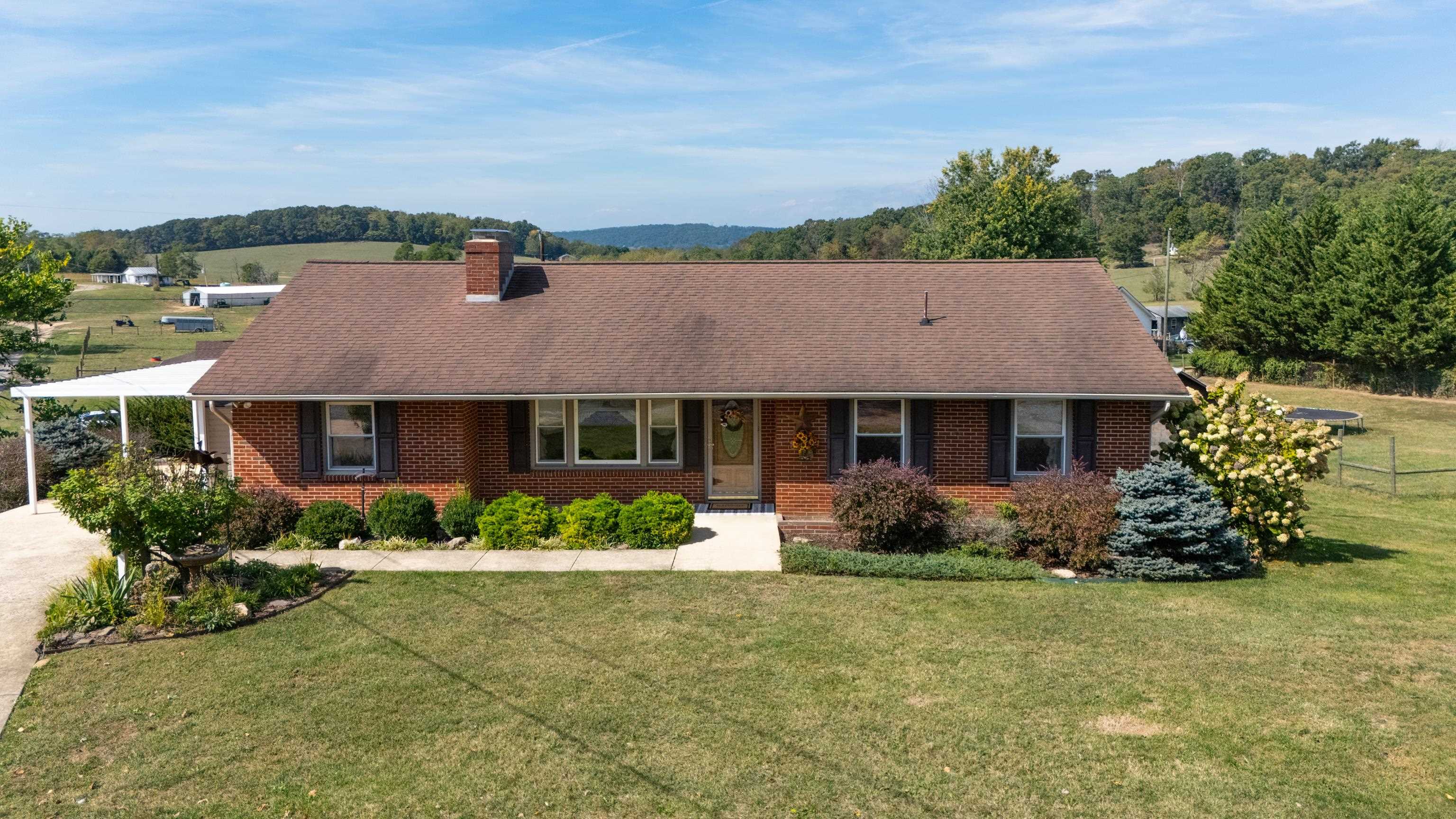 517 OLD WHITE HILL RD, STUARTS DRAFT, Virginia 24477, 3 Bedrooms Bedrooms, ,2 BathroomsBathrooms,Residential,517 OLD WHITE HILL RD,682688 MLS # 682688 517 OLD WHITE HILL RD, STUARTS DRAFT, Virginia 24477, 3 Bedrooms Bedrooms, ,2 BathroomsBathrooms,Residential,517 OLD WHITE HILL RD,682688 MLS # 682688
