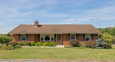 517 OLD WHITE HILL RD, STUARTS DRAFT, Virginia 24477, 3 Bedrooms Bedrooms, ,2 BathroomsBathrooms,Residential,517 OLD WHITE HILL RD,682688 MLS # 682688