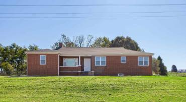 5484 INDIAN TRAIL RD, KEEZLETOWN, Virginia 22832, 4 Bedrooms Bedrooms, ,2 BathroomsBathrooms,Residential,5484 INDIAN TRAIL RD,682077 MLS # 682077