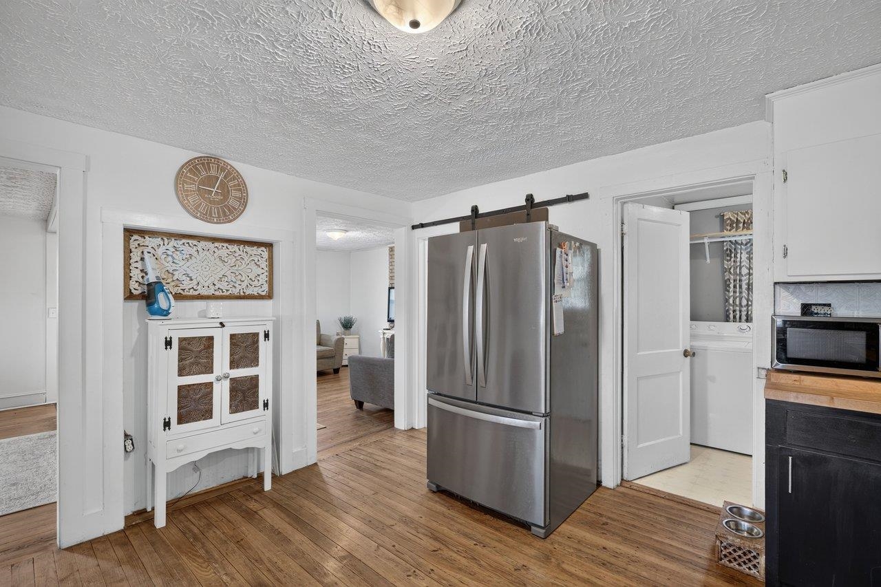 118 NORTH ST, ELKTON, Virginia 22827, 3 Bedrooms Bedrooms, ,1 BathroomBathrooms,Residential,Charming Updated Farmhouse with Small-Town Charm,118 NORTH ST,682696 MLS # 682696 118 NORTH ST, ELKTON, Virginia 22827, 3 Bedrooms Bedrooms, ,1 BathroomBathrooms,Residential,Charming Updated Farmhouse with Small-Town Charm,118 NORTH ST,682696 MLS # 682696