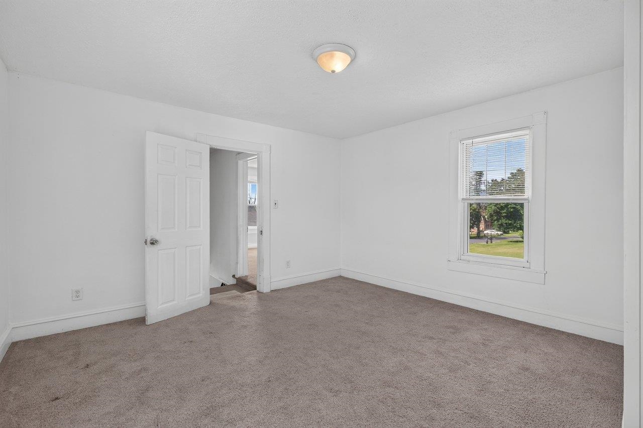 118 NORTH ST, ELKTON, Virginia 22827, 3 Bedrooms Bedrooms, ,1 BathroomBathrooms,Residential,Charming Updated Farmhouse with Small-Town Charm,118 NORTH ST,682696 MLS # 682696 118 NORTH ST, ELKTON, Virginia 22827, 3 Bedrooms Bedrooms, ,1 BathroomBathrooms,Residential,Charming Updated Farmhouse with Small-Town Charm,118 NORTH ST,682696 MLS # 682696