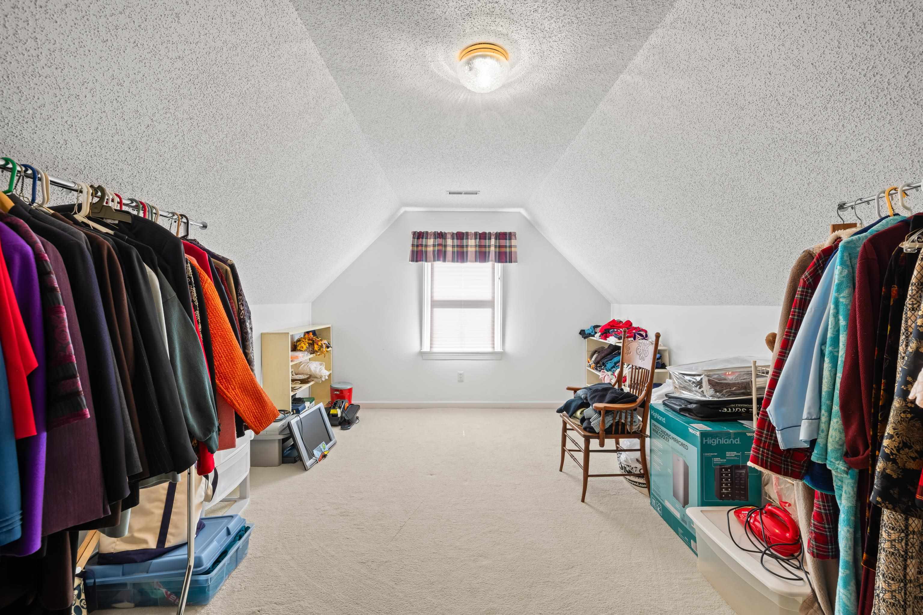 413 PELHAM DR, WAYNESBORO, Virginia 22980, 4 Bedrooms Bedrooms, ,3 BathroomsBathrooms,Residential,413 PELHAM DR,682697 MLS # 682697 413 PELHAM DR, WAYNESBORO, Virginia 22980, 4 Bedrooms Bedrooms, ,3 BathroomsBathrooms,Residential,413 PELHAM DR,682697 MLS # 682697