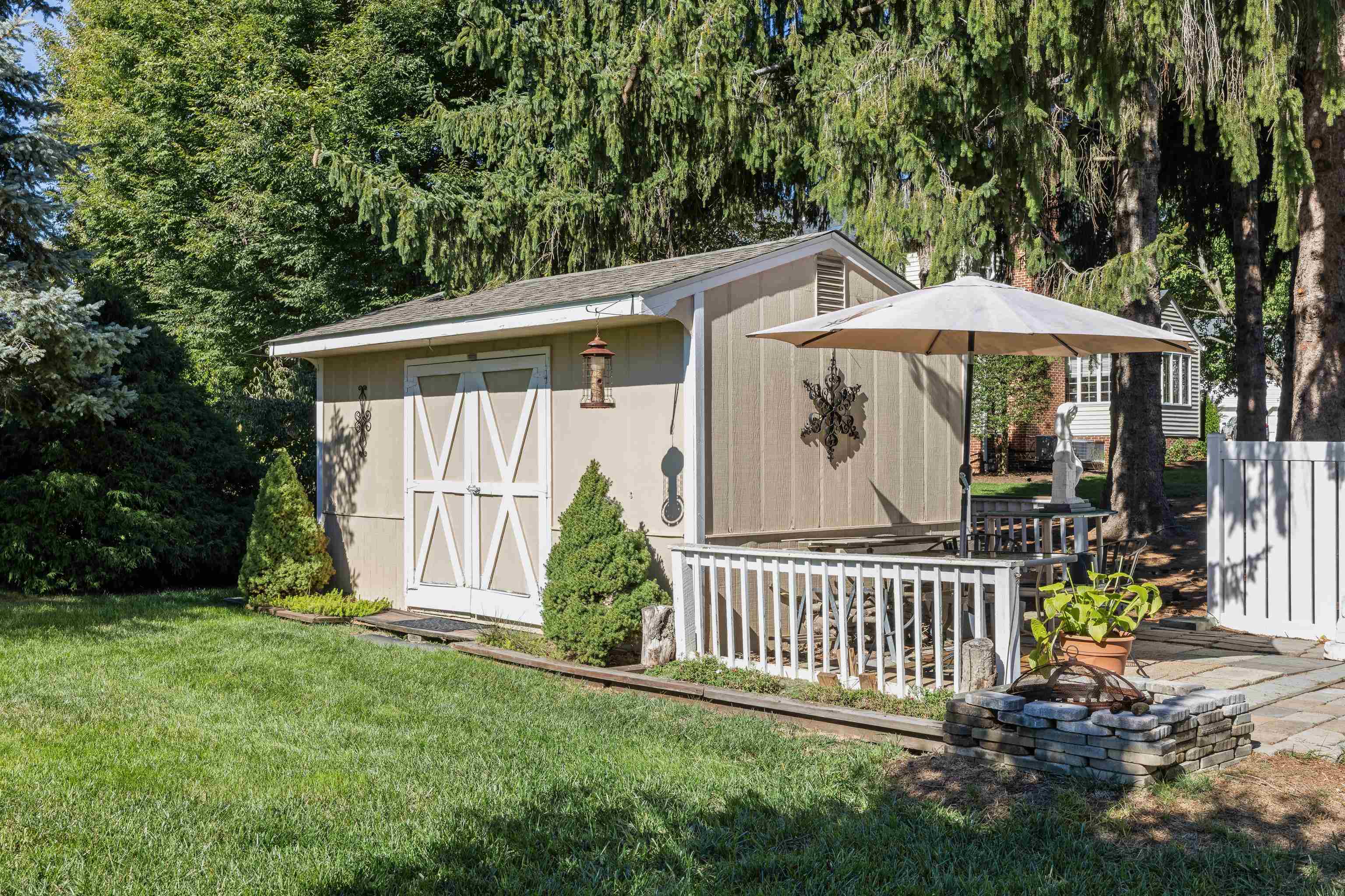 413 PELHAM DR, WAYNESBORO, Virginia 22980, 4 Bedrooms Bedrooms, ,3 BathroomsBathrooms,Residential,413 PELHAM DR,682697 MLS # 682697 413 PELHAM DR, WAYNESBORO, Virginia 22980, 4 Bedrooms Bedrooms, ,3 BathroomsBathrooms,Residential,413 PELHAM DR,682697 MLS # 682697