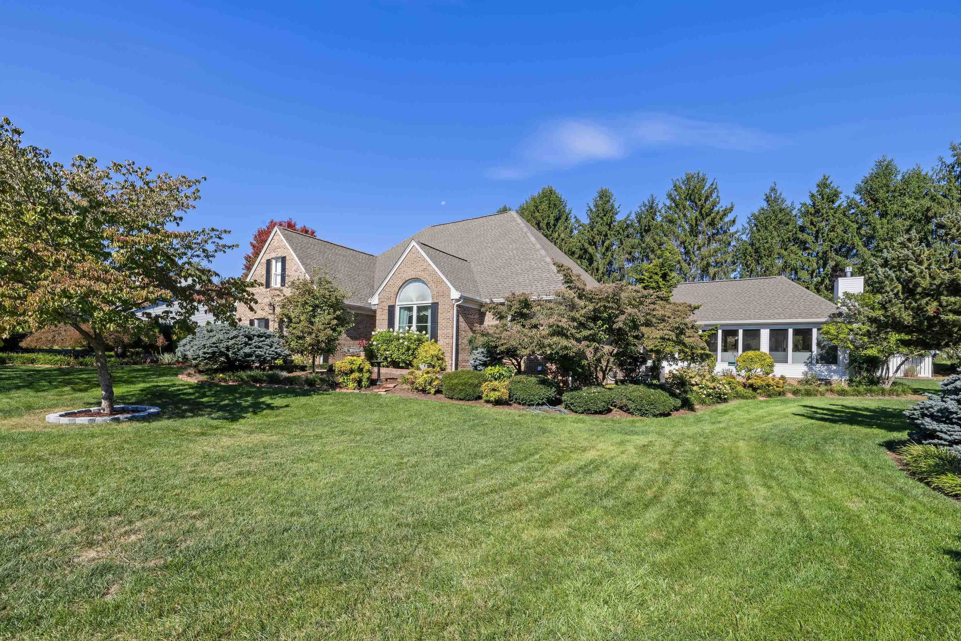 413 PELHAM DR, WAYNESBORO, Virginia 22980, 4 Bedrooms Bedrooms, ,3 BathroomsBathrooms,Residential,413 PELHAM DR,682697 MLS # 682697 413 PELHAM DR, WAYNESBORO, Virginia 22980, 4 Bedrooms Bedrooms, ,3 BathroomsBathrooms,Residential,413 PELHAM DR,682697 MLS # 682697