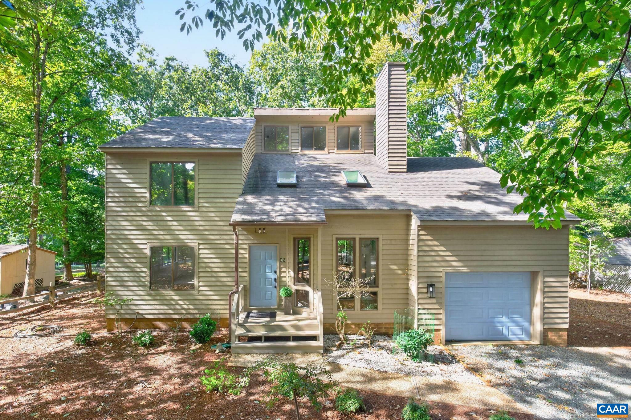 38 DOGLEG RD, PALMYRA, Virginia 22963, 3 Bedrooms Bedrooms, ,2 BathroomsBathrooms,Residential,38 DOGLEG RD,682698 MLS # 682698 38 DOGLEG RD, PALMYRA, Virginia 22963, 3 Bedrooms Bedrooms, ,2 BathroomsBathrooms,Residential,38 DOGLEG RD,682698 MLS # 682698