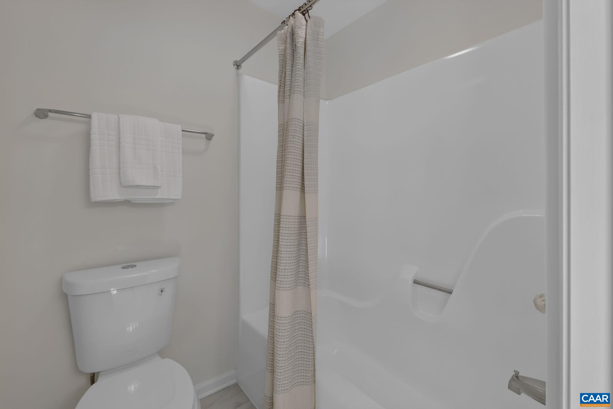 38 DOGLEG RD, PALMYRA, Virginia 22963, 3 Bedrooms Bedrooms, ,2 BathroomsBathrooms,Residential,38 DOGLEG RD,682698 MLS # 682698 38 DOGLEG RD, PALMYRA, Virginia 22963, 3 Bedrooms Bedrooms, ,2 BathroomsBathrooms,Residential,38 DOGLEG RD,682698 MLS # 682698