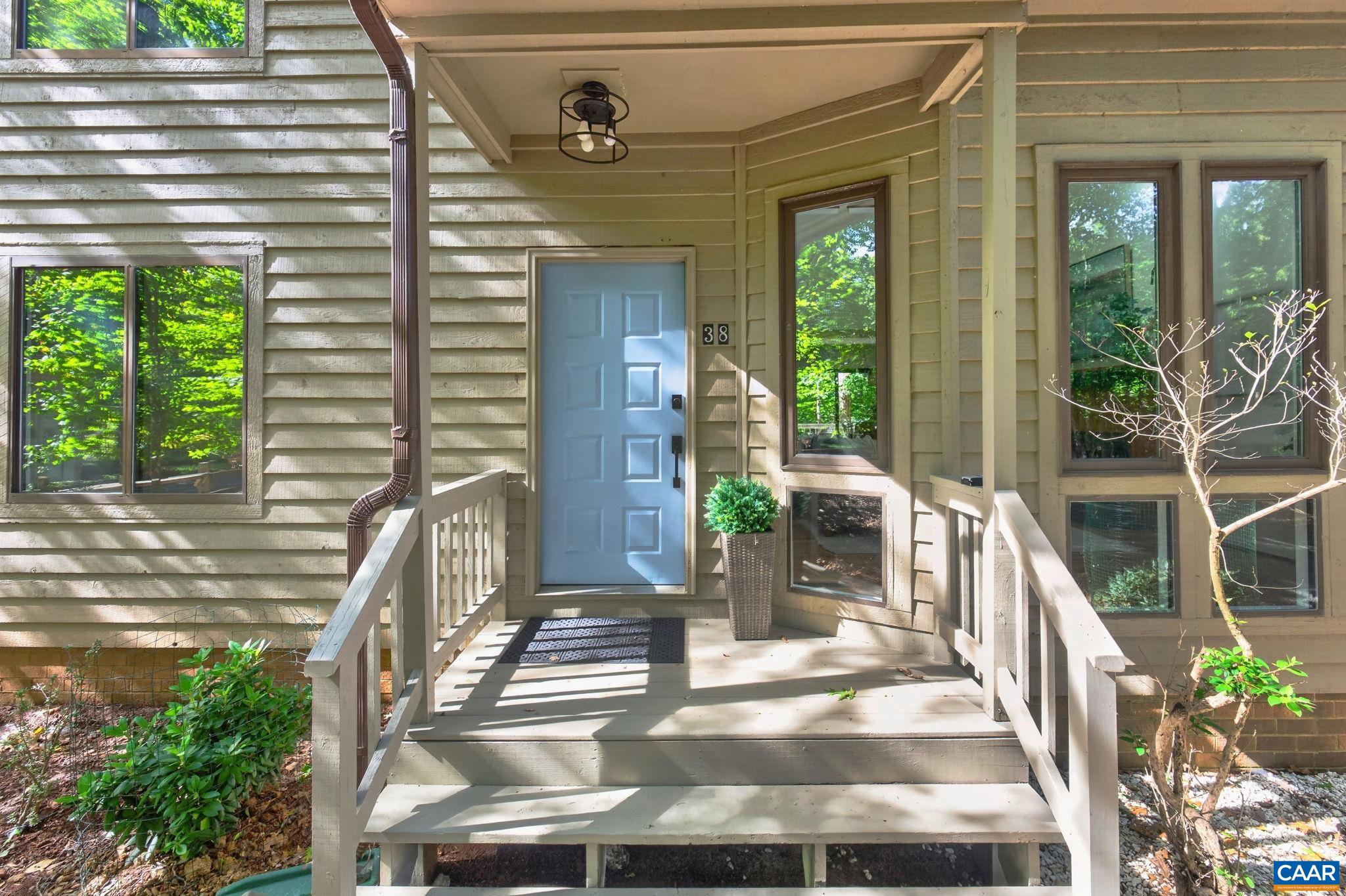 38 DOGLEG RD, PALMYRA, Virginia 22963, 3 Bedrooms Bedrooms, ,2 BathroomsBathrooms,Residential,38 DOGLEG RD,682698 MLS # 682698 38 DOGLEG RD, PALMYRA, Virginia 22963, 3 Bedrooms Bedrooms, ,2 BathroomsBathrooms,Residential,38 DOGLEG RD,682698 MLS # 682698