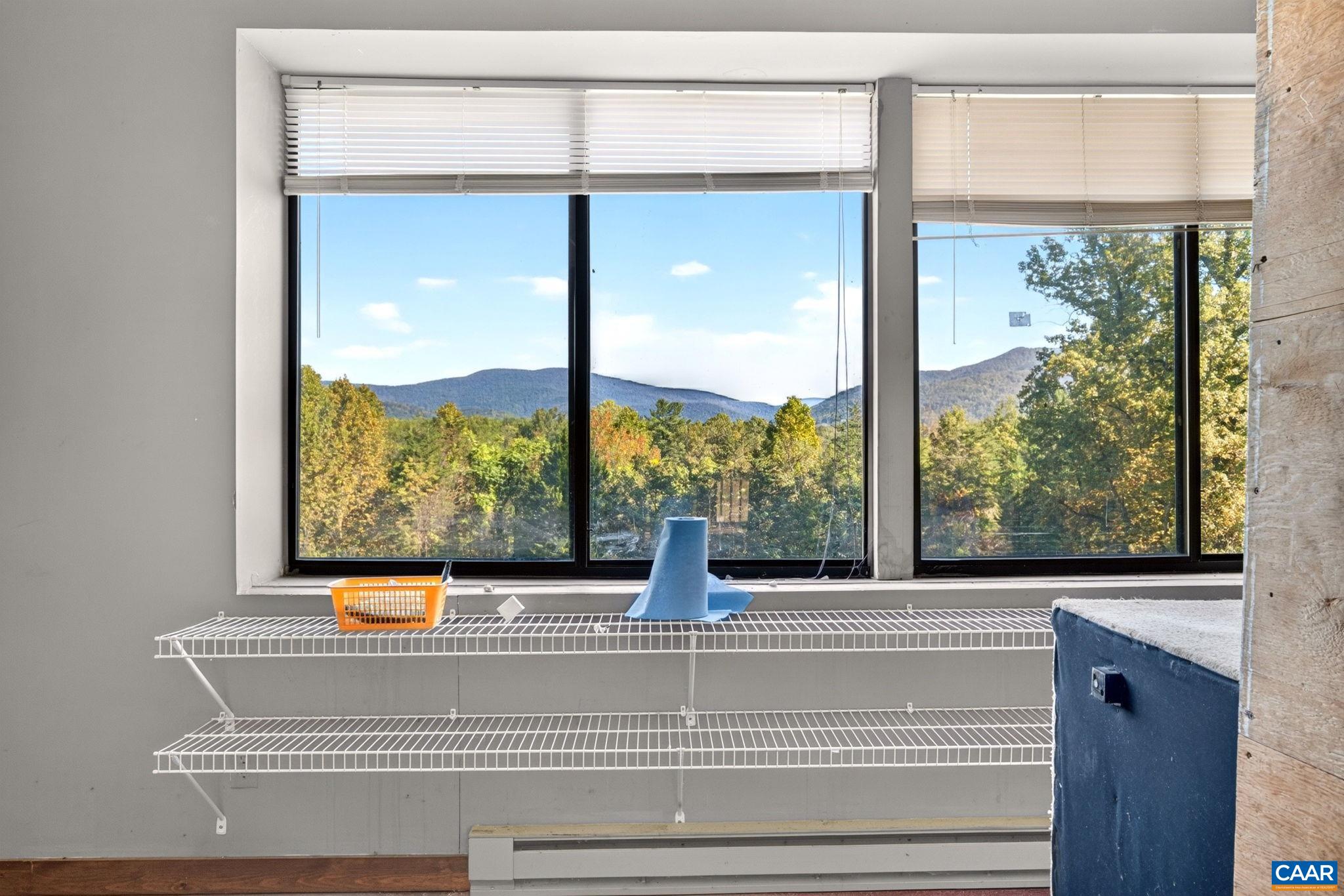 4235 SLAM GATE RD, CROZET, Virginia 22932, 4 Bedrooms Bedrooms, ,2 BathroomsBathrooms,Residential,4235 SLAM GATE RD,682700 MLS # 682700 4235 SLAM GATE RD, CROZET, Virginia 22932, 4 Bedrooms Bedrooms, ,2 BathroomsBathrooms,Residential,4235 SLAM GATE RD,682700 MLS # 682700