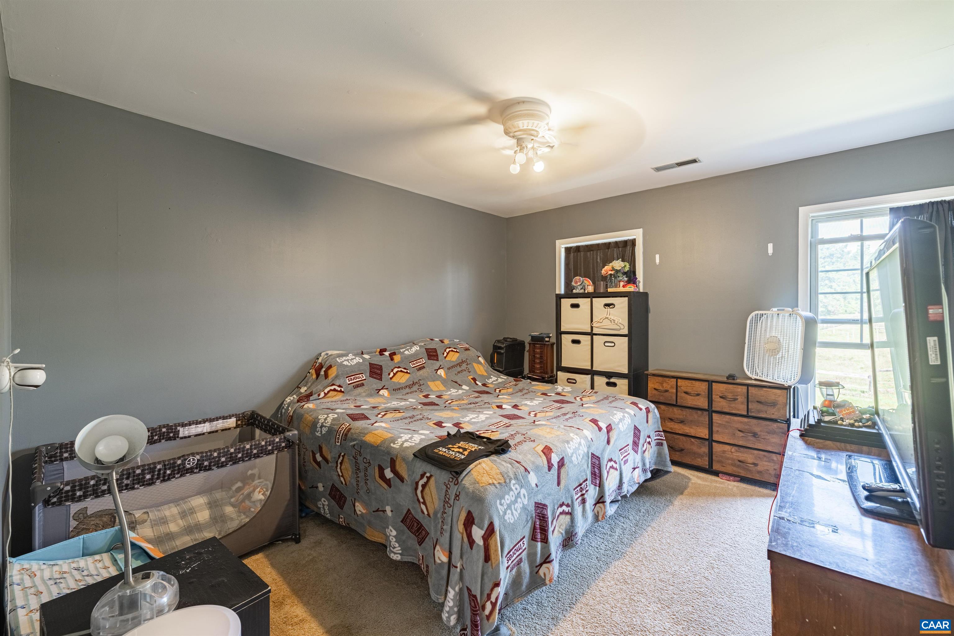 86 OLD SPRING HILL, SCOTTSVILLE, Virginia 24590, 4 Bedrooms Bedrooms, ,2 BathroomsBathrooms,Residential,86 OLD SPRING HILL,682701 MLS # 682701 86 OLD SPRING HILL, SCOTTSVILLE, Virginia 24590, 4 Bedrooms Bedrooms, ,2 BathroomsBathrooms,Residential,86 OLD SPRING HILL,682701 MLS # 682701