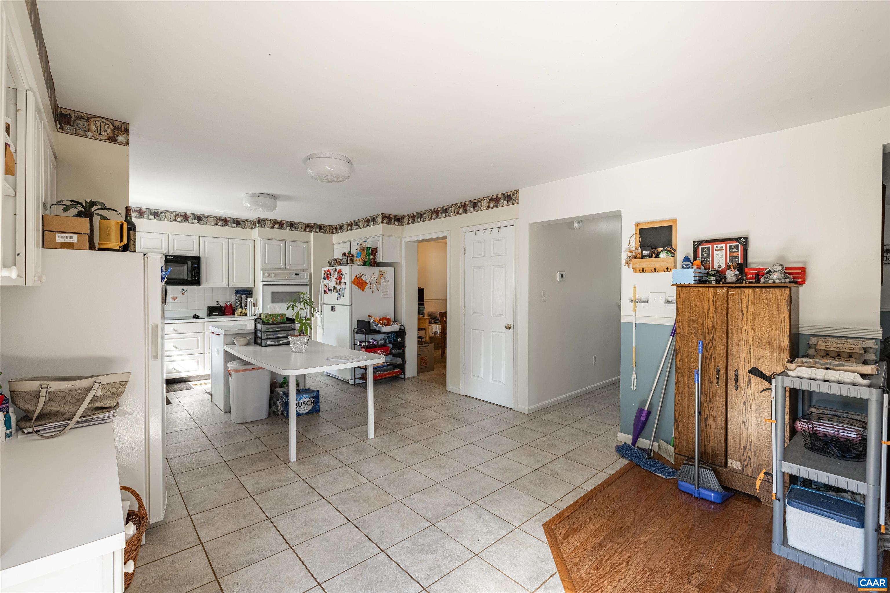 86 OLD SPRING HILL, SCOTTSVILLE, Virginia 24590, 4 Bedrooms Bedrooms, ,2 BathroomsBathrooms,Residential,86 OLD SPRING HILL,682701 MLS # 682701 86 OLD SPRING HILL, SCOTTSVILLE, Virginia 24590, 4 Bedrooms Bedrooms, ,2 BathroomsBathrooms,Residential,86 OLD SPRING HILL,682701 MLS # 682701