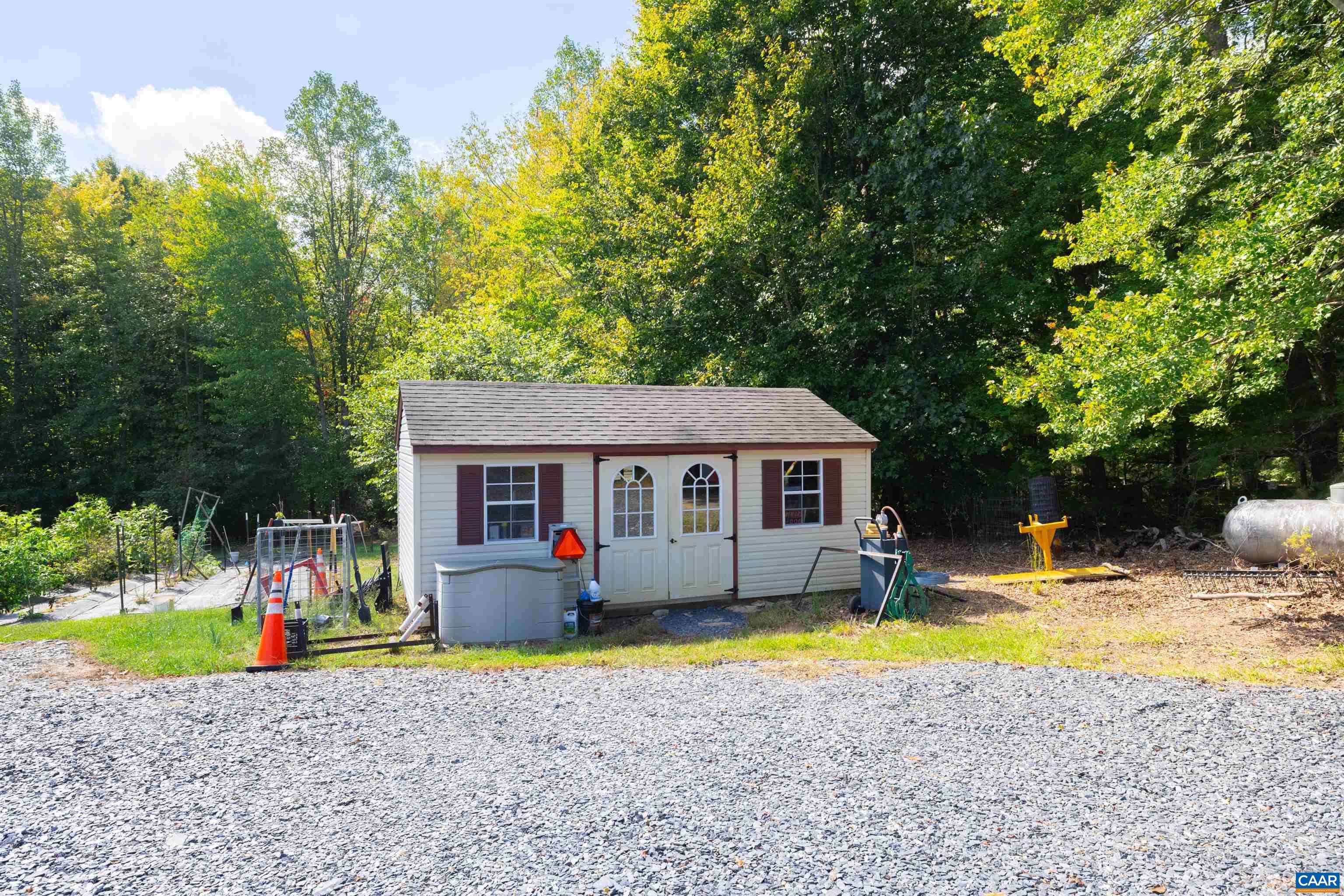86 OLD SPRING HILL, SCOTTSVILLE, Virginia 24590, 4 Bedrooms Bedrooms, ,2 BathroomsBathrooms,Residential,86 OLD SPRING HILL,682701 MLS # 682701 86 OLD SPRING HILL, SCOTTSVILLE, Virginia 24590, 4 Bedrooms Bedrooms, ,2 BathroomsBathrooms,Residential,86 OLD SPRING HILL,682701 MLS # 682701