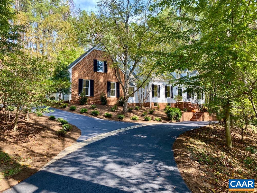 2380 SPRING BROOK DR, CHARLOTTESVILLE, Virginia 22901, 4 Bedrooms Bedrooms, ,3 BathroomsBathrooms,Residential,2380 SPRING BROOK DR,682669 MLS # 682669