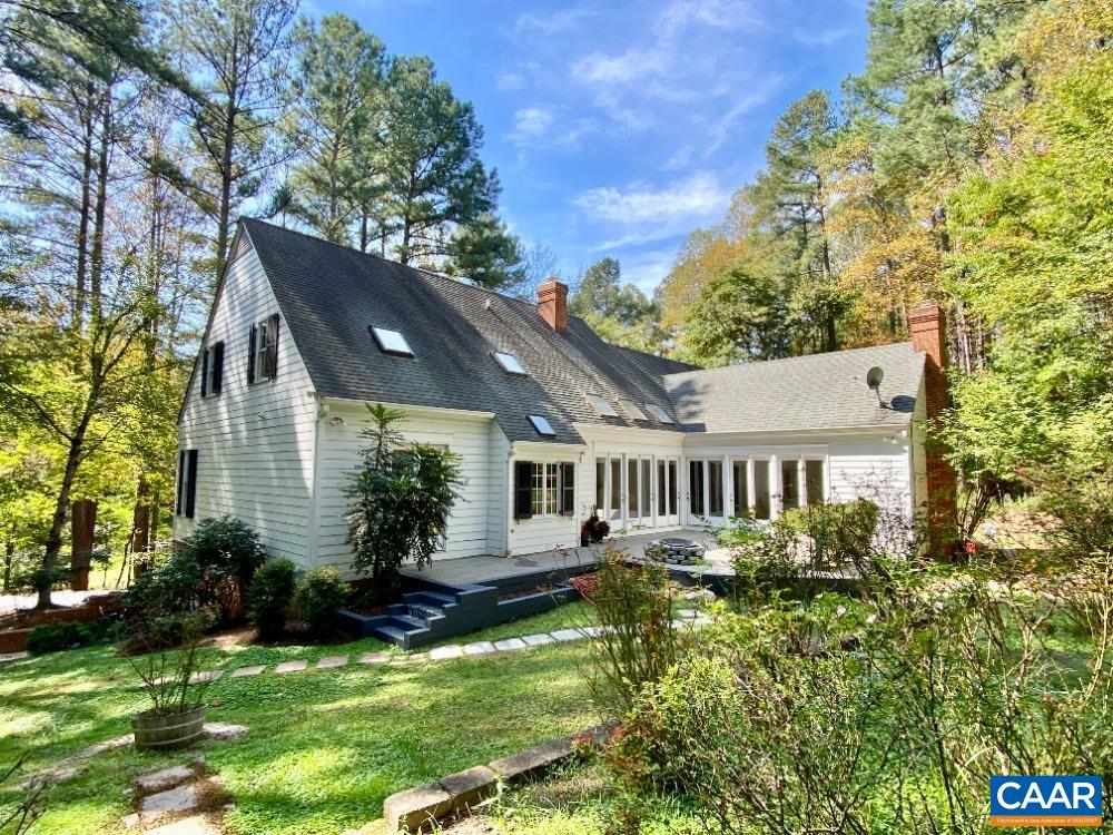 2380 SPRING BROOK DR, CHARLOTTESVILLE, Virginia 22901, 4 Bedrooms Bedrooms, ,3 BathroomsBathrooms,Residential,2380 SPRING BROOK DR,682669 MLS # 682669