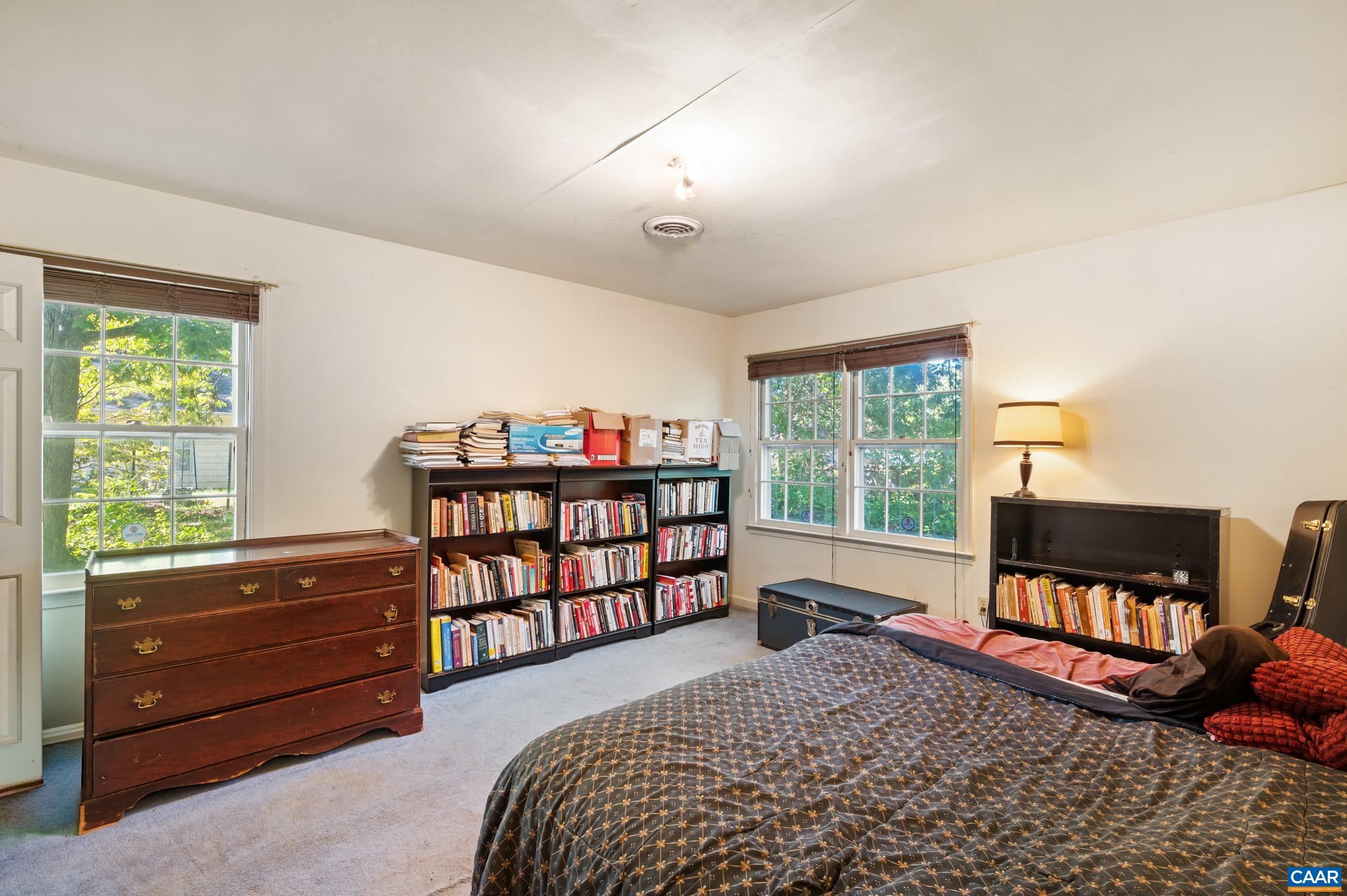 393 MINOR RIDGE RD, CHARLOTTESVILLE, Virginia 22901, 2 Bedrooms Bedrooms, ,1 BathroomBathrooms,Residential,393 MINOR RIDGE RD,682709 MLS # 682709 393 MINOR RIDGE RD, CHARLOTTESVILLE, Virginia 22901, 2 Bedrooms Bedrooms, ,1 BathroomBathrooms,Residential,393 MINOR RIDGE RD,682709 MLS # 682709