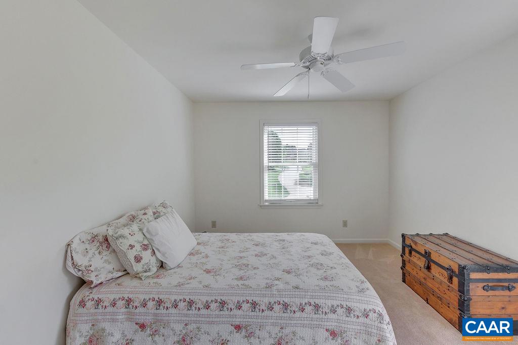 Upstairs bedroom.