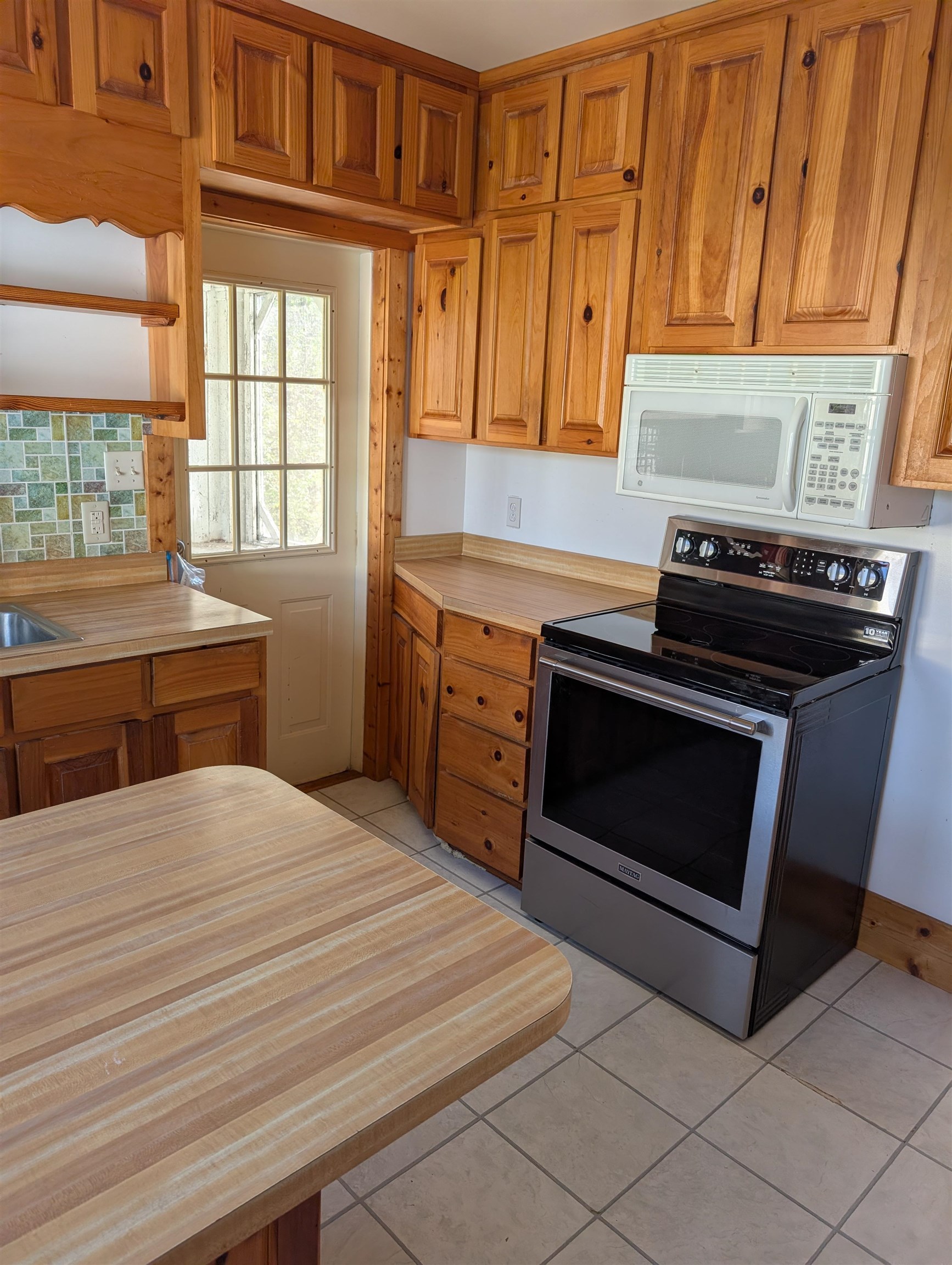 41 LAKE VIEW DR, BACOVA, Virginia 24412, 4 Bedrooms Bedrooms, ,2 BathroomsBathrooms,Residential,Bacova Riner,41 LAKE VIEW DR,682717 MLS # 682717 41 LAKE VIEW DR, BACOVA, Virginia 24412, 4 Bedrooms Bedrooms, ,2 BathroomsBathrooms,Residential,Bacova Riner,41 LAKE VIEW DR,682717 MLS # 682717