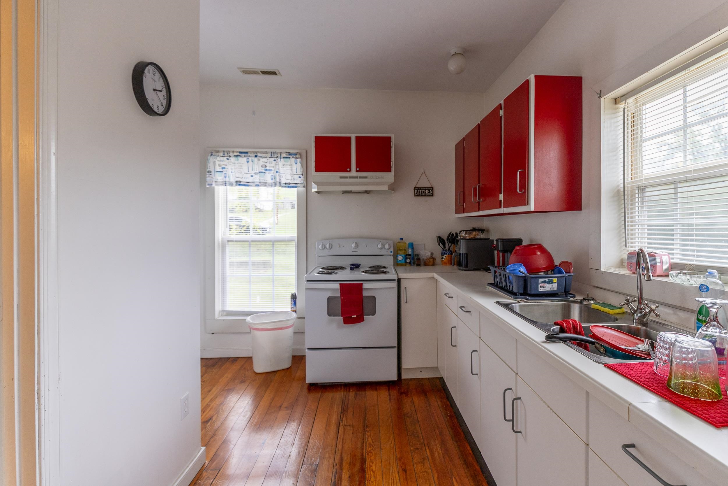 817 GRAYSON AVE, WAYNESBORO, Virginia 22980, ,Residential,817 GRAYSON AVE,682746 MLS # 682746 817 GRAYSON AVE, WAYNESBORO, Virginia 22980, ,Residential,817 GRAYSON AVE,682746 MLS # 682746