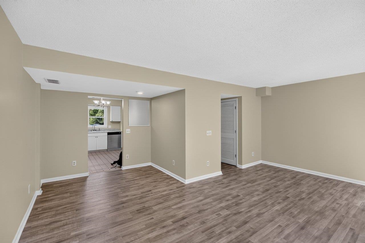 1425 COUNTRY CLUB CT, HARRISONBURG, Virginia 22802, 4 Bedrooms Bedrooms, ,2 BathroomsBathrooms,Residential,1425 COUNTRY CLUB CT,682718 MLS # 682718 1425 COUNTRY CLUB CT, HARRISONBURG, Virginia 22802, 4 Bedrooms Bedrooms, ,2 BathroomsBathrooms,Residential,1425 COUNTRY CLUB CT,682718 MLS # 682718