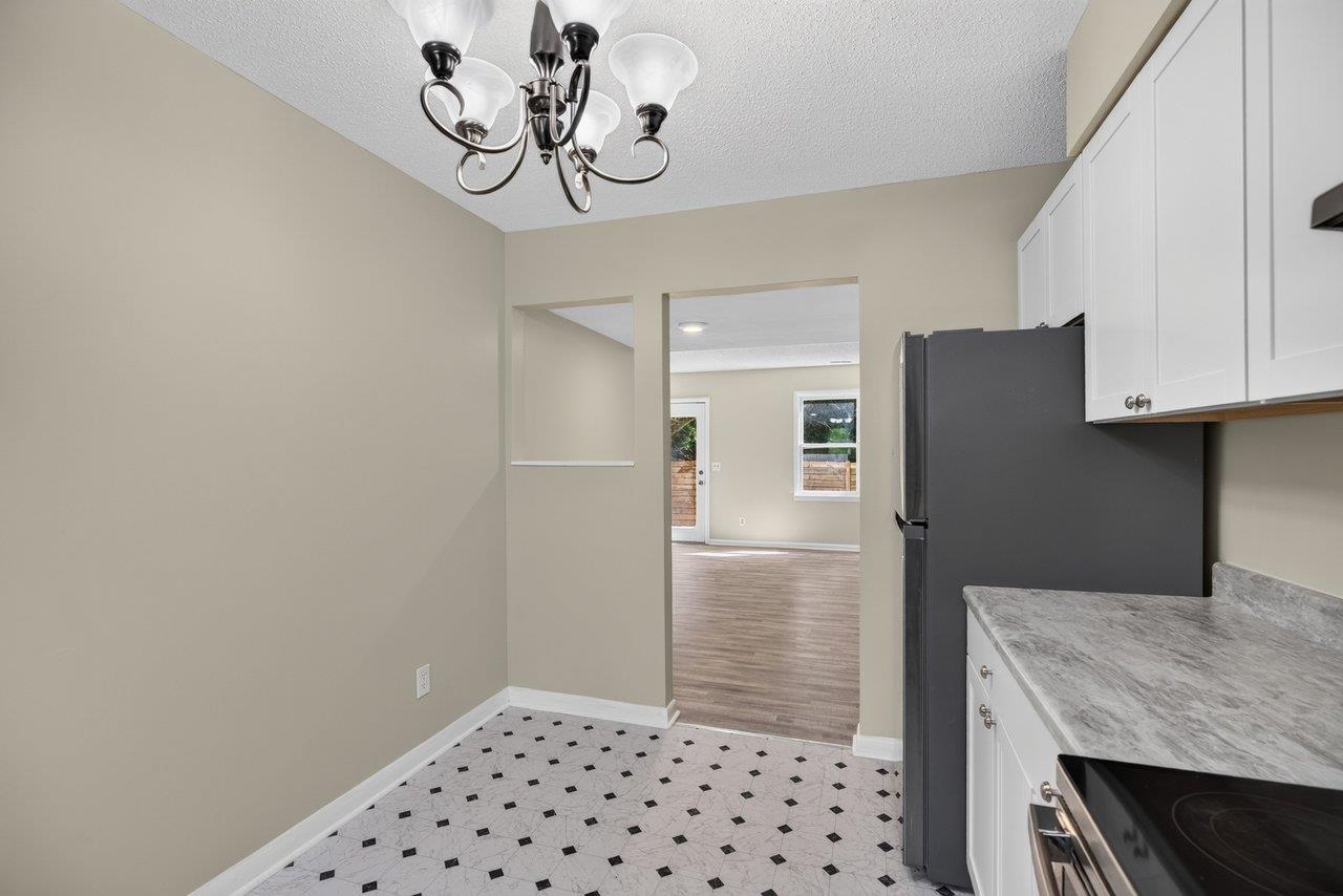 1425 COUNTRY CLUB CT, HARRISONBURG, Virginia 22802, 4 Bedrooms Bedrooms, ,2 BathroomsBathrooms,Residential,1425 COUNTRY CLUB CT,682718 MLS # 682718 1425 COUNTRY CLUB CT, HARRISONBURG, Virginia 22802, 4 Bedrooms Bedrooms, ,2 BathroomsBathrooms,Residential,1425 COUNTRY CLUB CT,682718 MLS # 682718