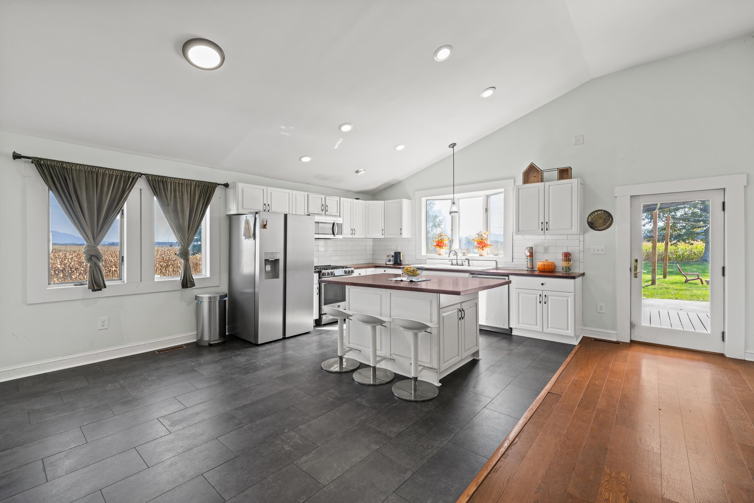 43 VIRGINIA MILLS RD, WEYERS CAVE, Virginia 24486, 3 Bedrooms Bedrooms, ,2 BathroomsBathrooms,Residential,43 VIRGINIA MILLS RD,682722 MLS # 682722 43 VIRGINIA MILLS RD, WEYERS CAVE, Virginia 24486, 3 Bedrooms Bedrooms, ,2 BathroomsBathrooms,Residential,43 VIRGINIA MILLS RD,682722 MLS # 682722